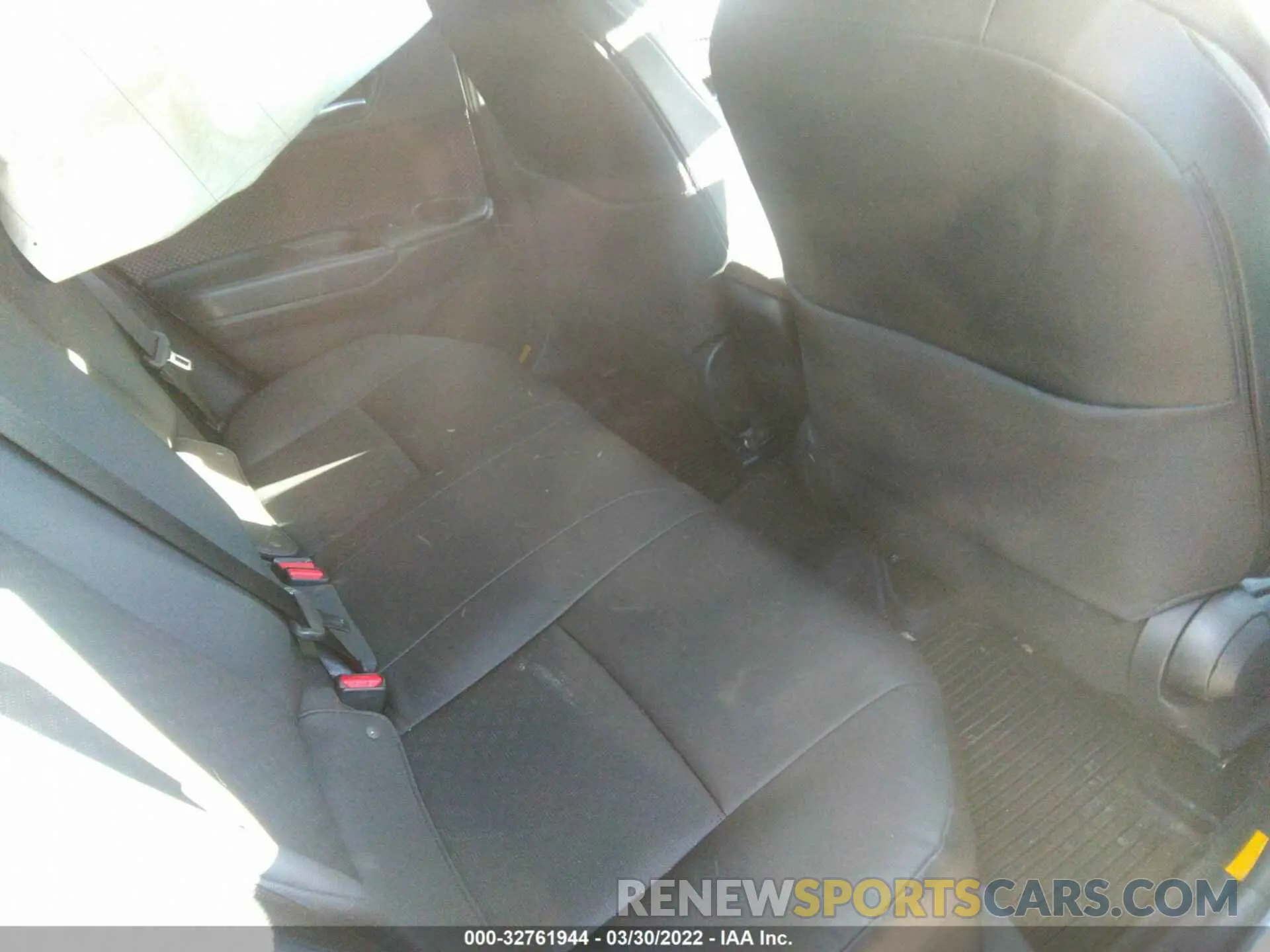 8 Photograph of a damaged car NMTKHMBX9KR083400 TOYOTA C-HR 2019