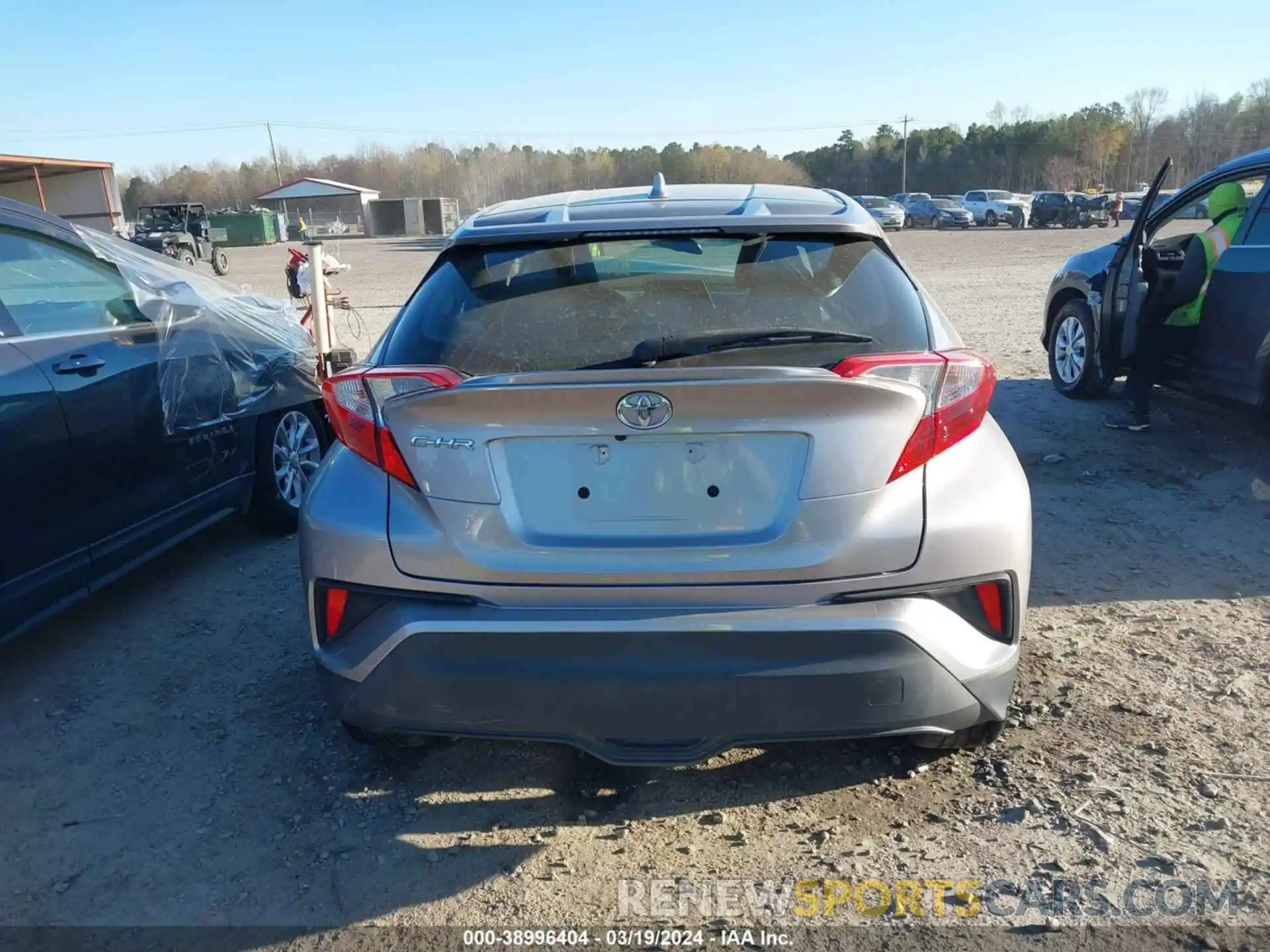 16 Photograph of a damaged car NMTKHMBX9KR086359 TOYOTA C-HR 2019