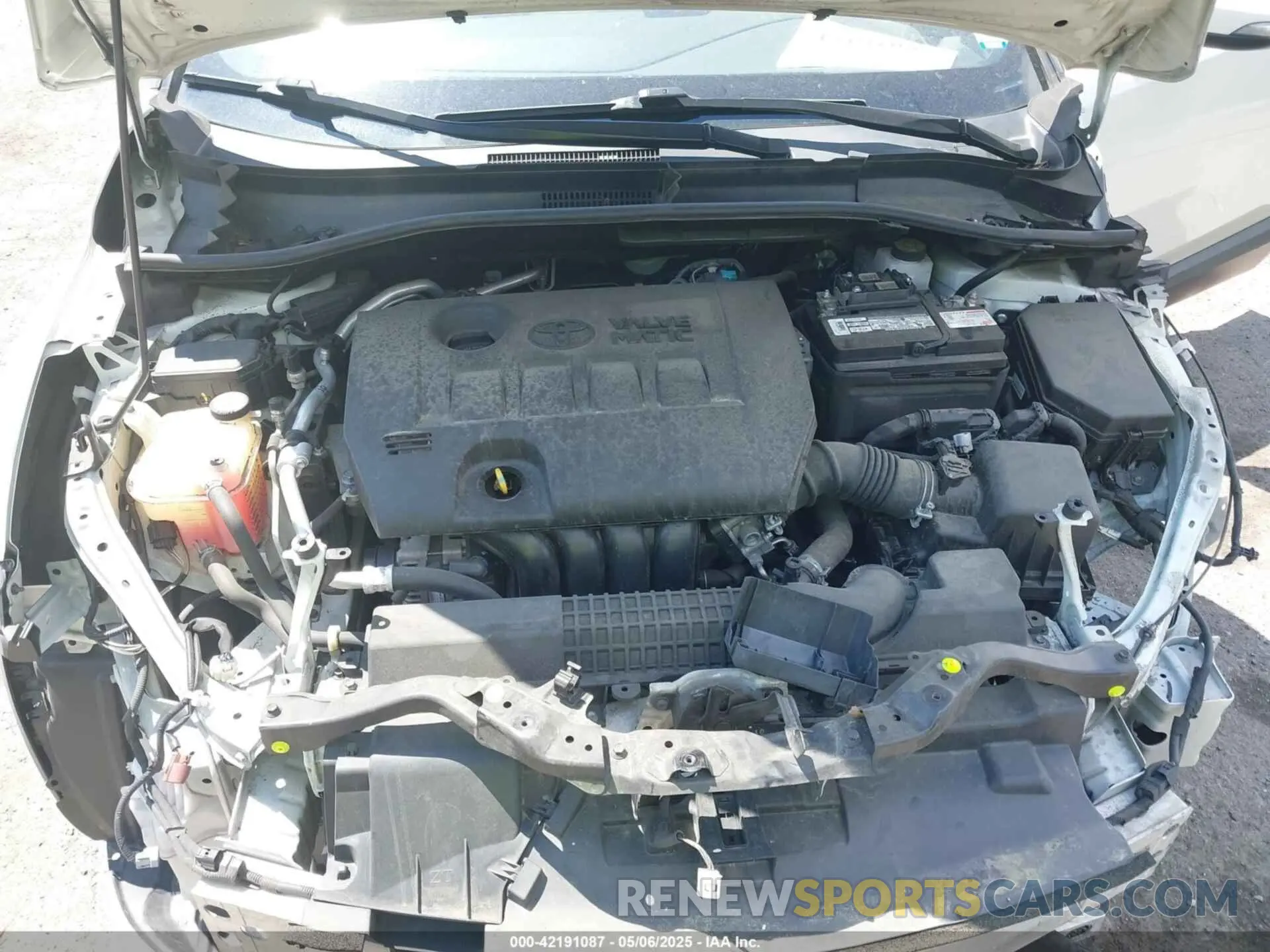 10 Photograph of a damaged car NMTKHMBX9KR095031 TOYOTA C-HR 2019