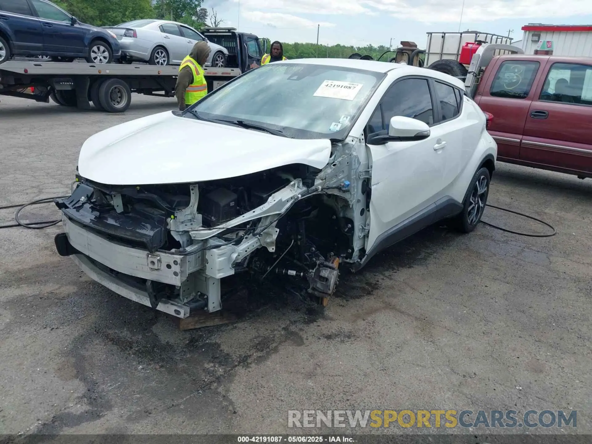 2 Photograph of a damaged car NMTKHMBX9KR095031 TOYOTA C-HR 2019