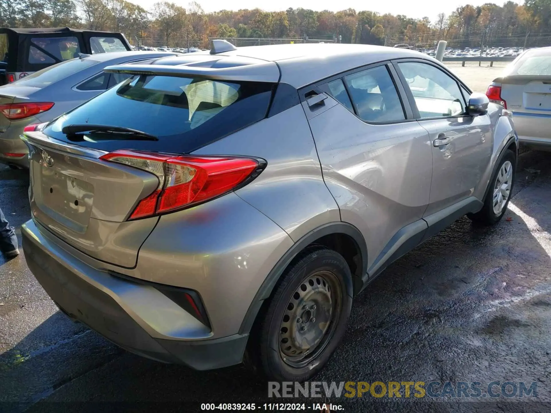 4 Photograph of a damaged car NMTKHMBXXKR068145 TOYOTA C-HR 2019