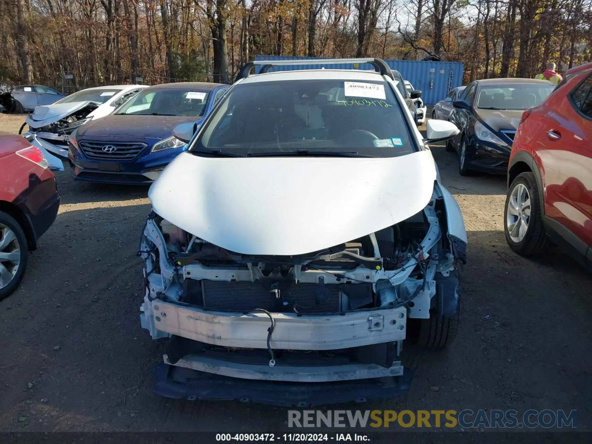 12 Photograph of a damaged car NMTKHMBXXKR083471 TOYOTA C-HR 2019