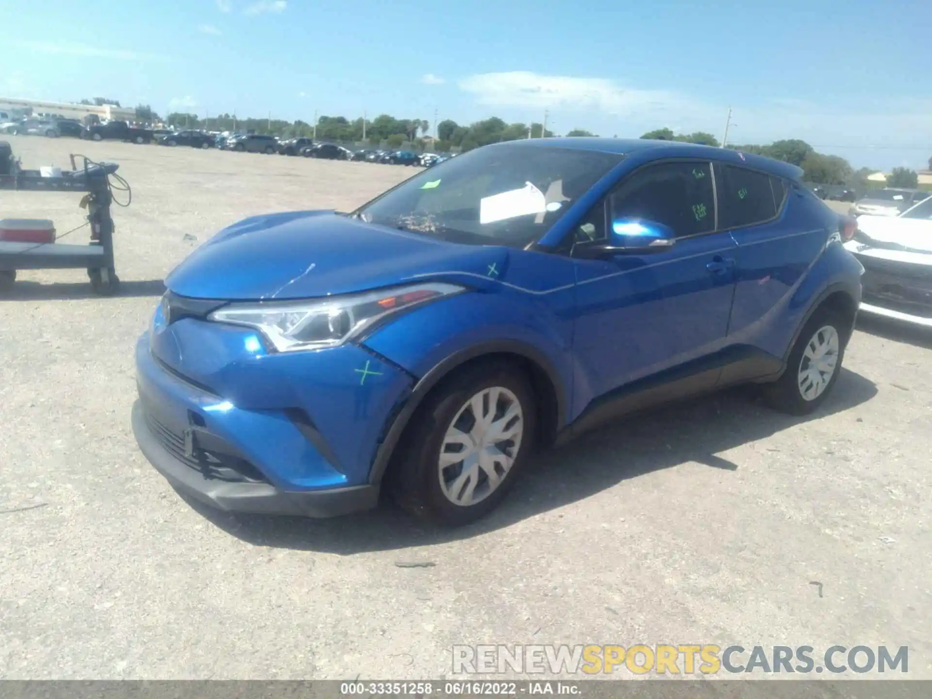 2 Photograph of a damaged car NMTKHMBXXKR089514 TOYOTA C-HR 2019