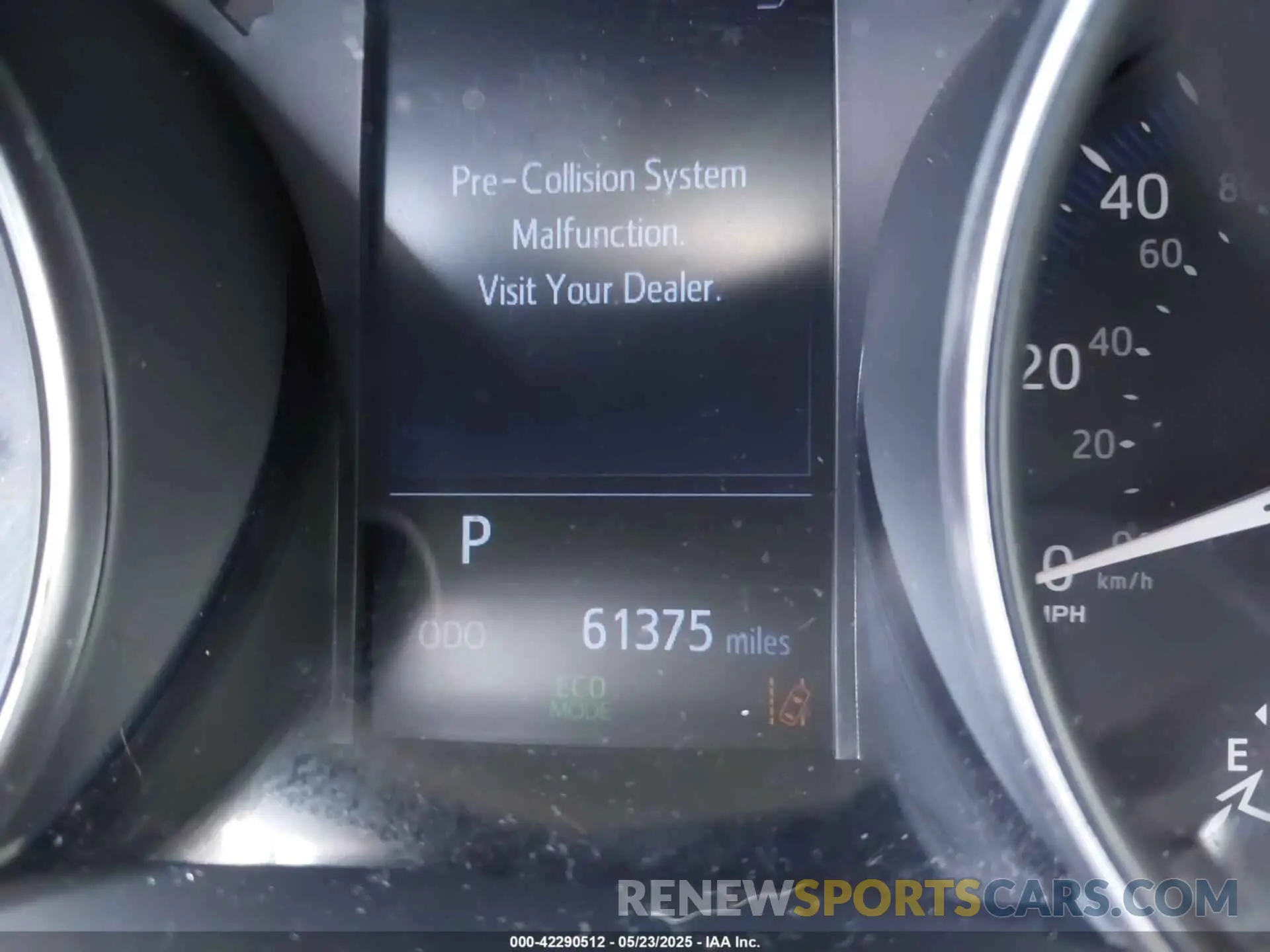 16 Photograph of a damaged car NMTKHMBXXKR095524 TOYOTA C-HR 2019