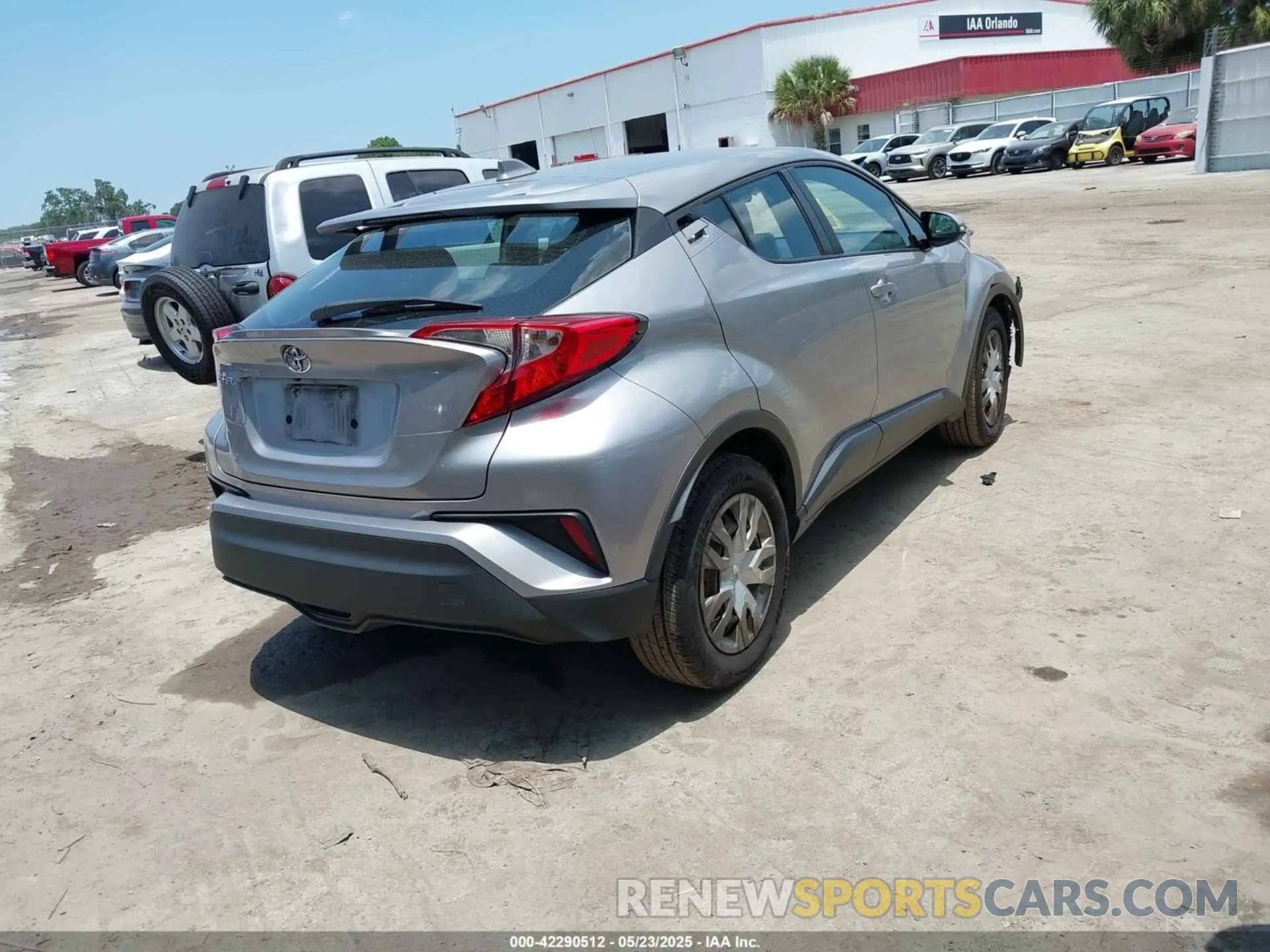 4 Photograph of a damaged car NMTKHMBXXKR095524 TOYOTA C-HR 2019