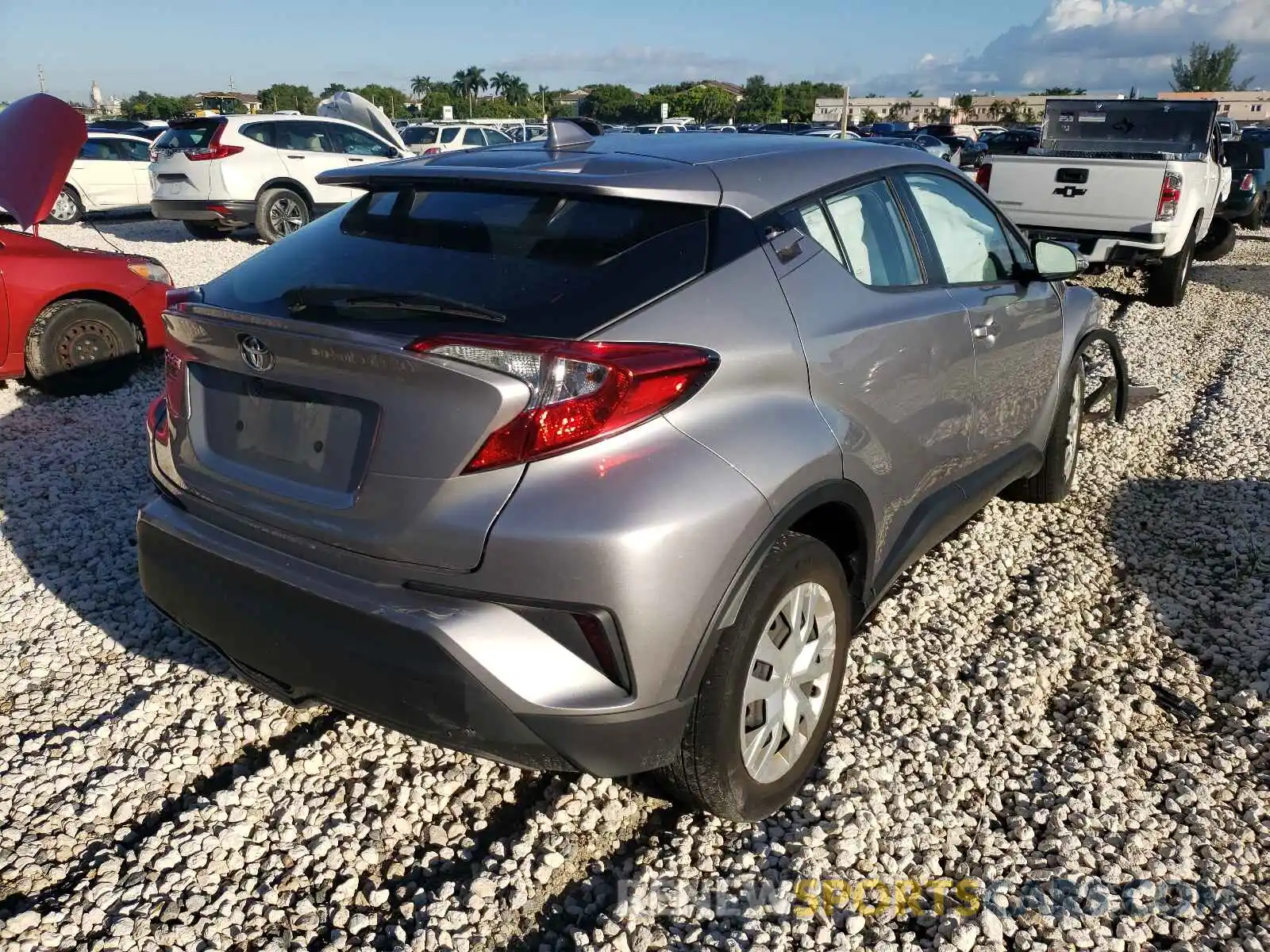 4 Photograph of a damaged car NMTKHMBXXKR098309 TOYOTA C-HR 2019