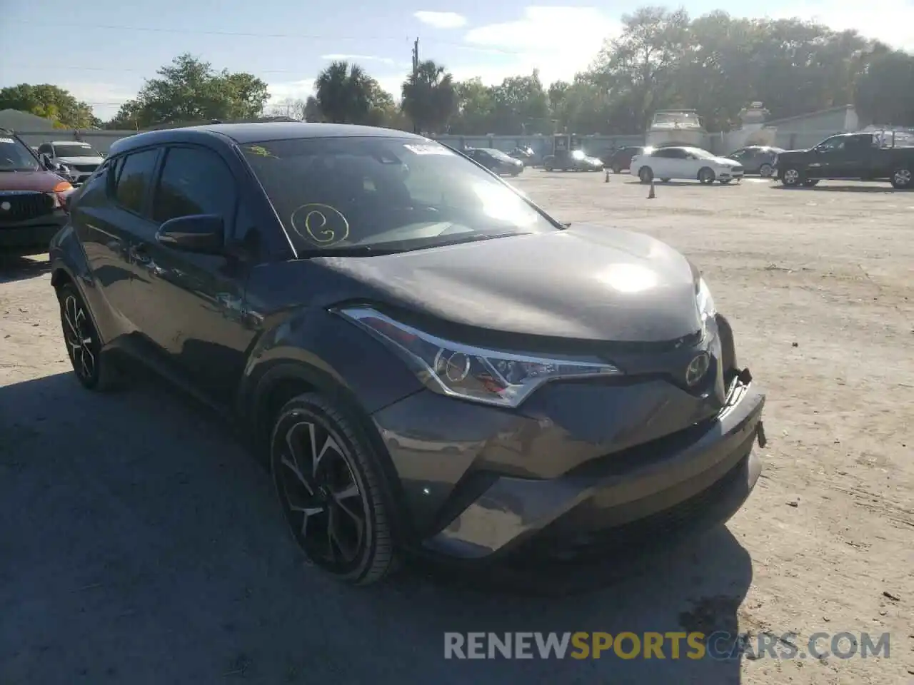 1 Photograph of a damaged car NMTKHMBXXKR098374 TOYOTA C-HR 2019