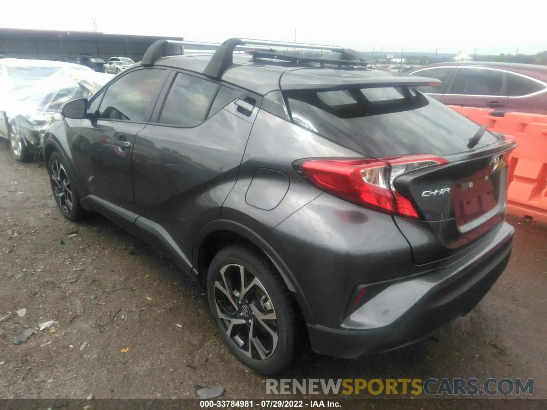 3 Photograph of a damaged car JTNKHMBX0L1067288 TOYOTA C-HR 2020