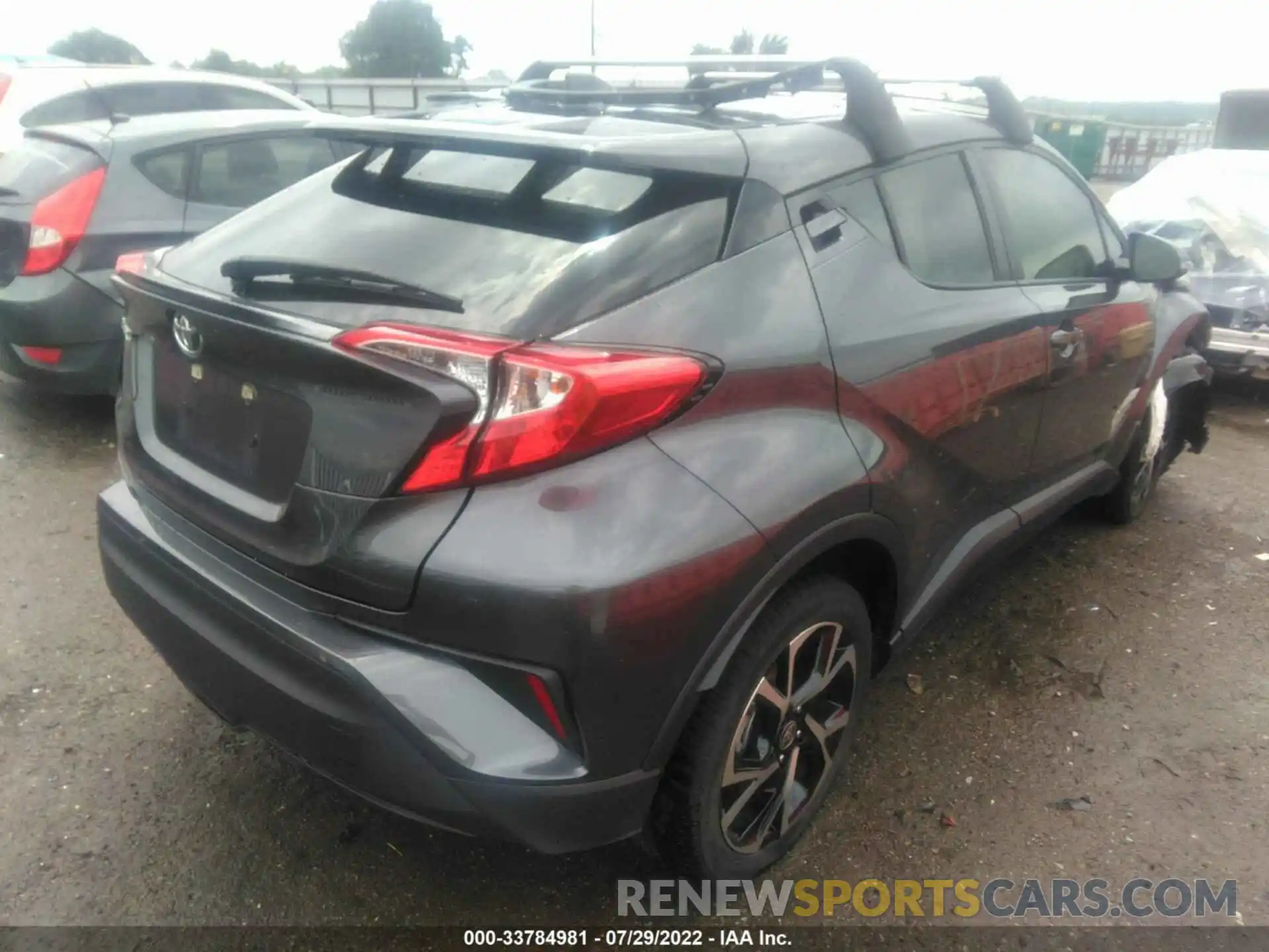 4 Photograph of a damaged car JTNKHMBX0L1067288 TOYOTA C-HR 2020