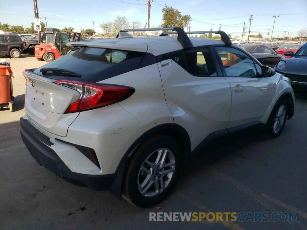 3 Photograph of a damaged car JTNKHMBX0L1073057 TOYOTA C-HR 2020