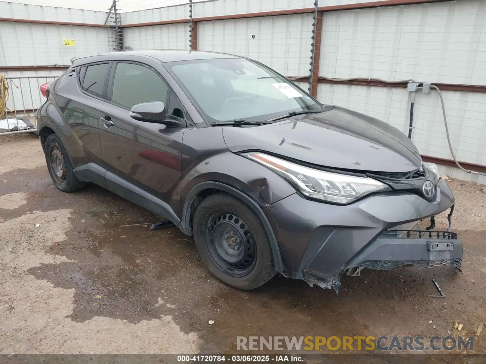1 Photograph of a damaged car JTNKHMBX0L1073916 TOYOTA C-HR 2020