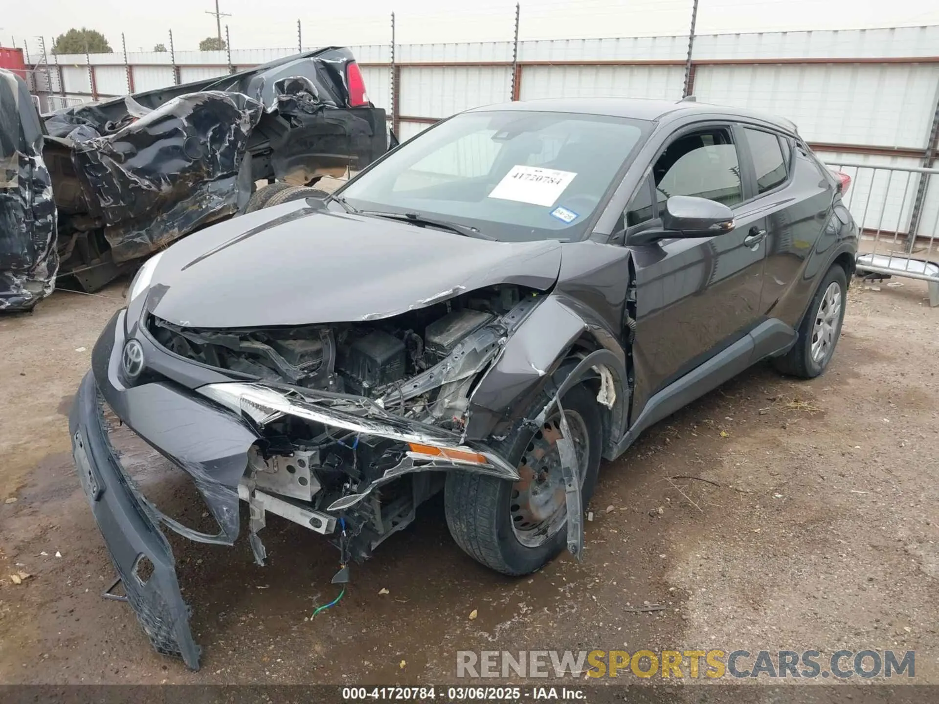 2 Photograph of a damaged car JTNKHMBX0L1073916 TOYOTA C-HR 2020