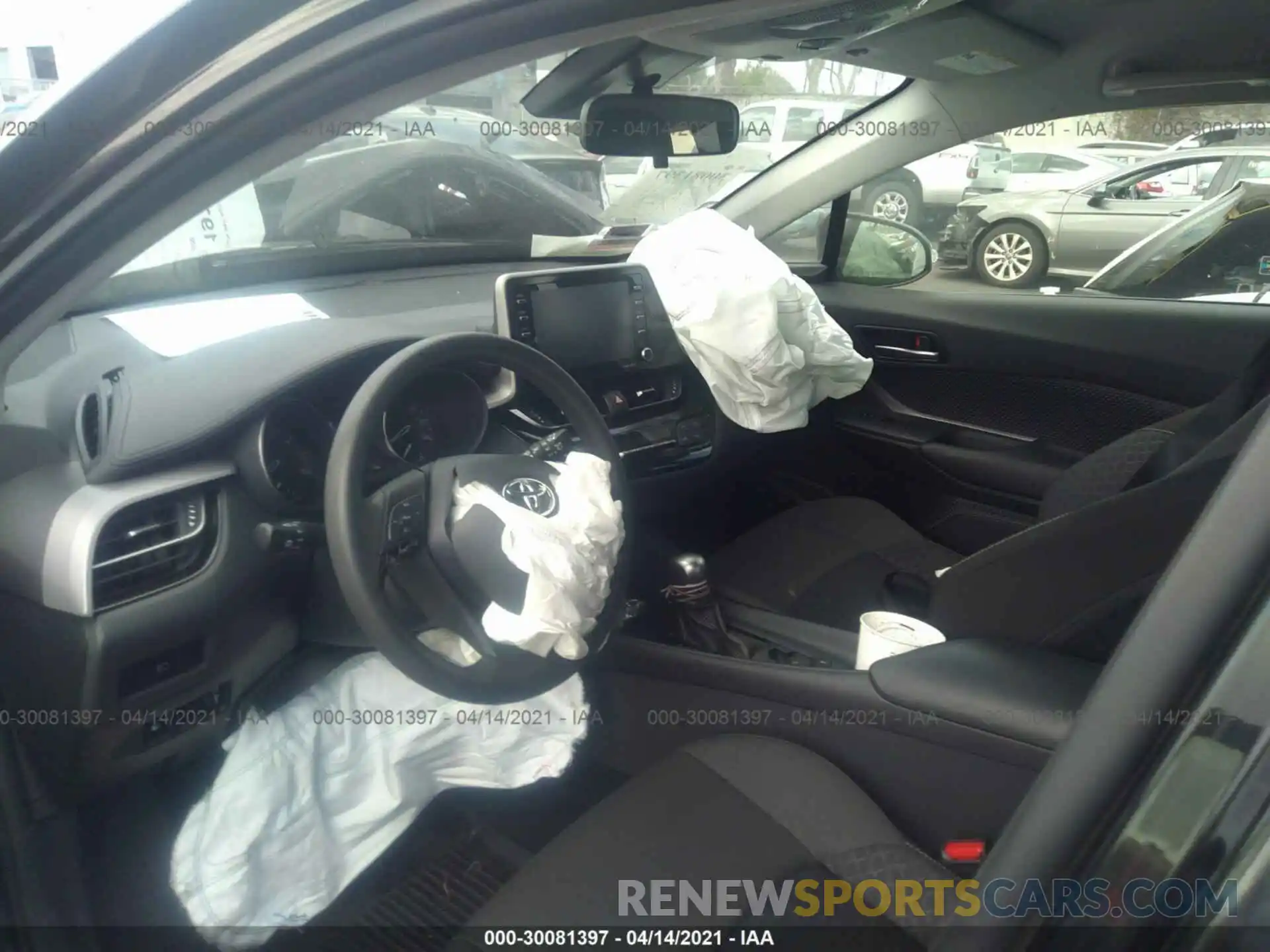 6 Photograph of a damaged car JTNKHMBX0L1074984 TOYOTA C-HR 2020