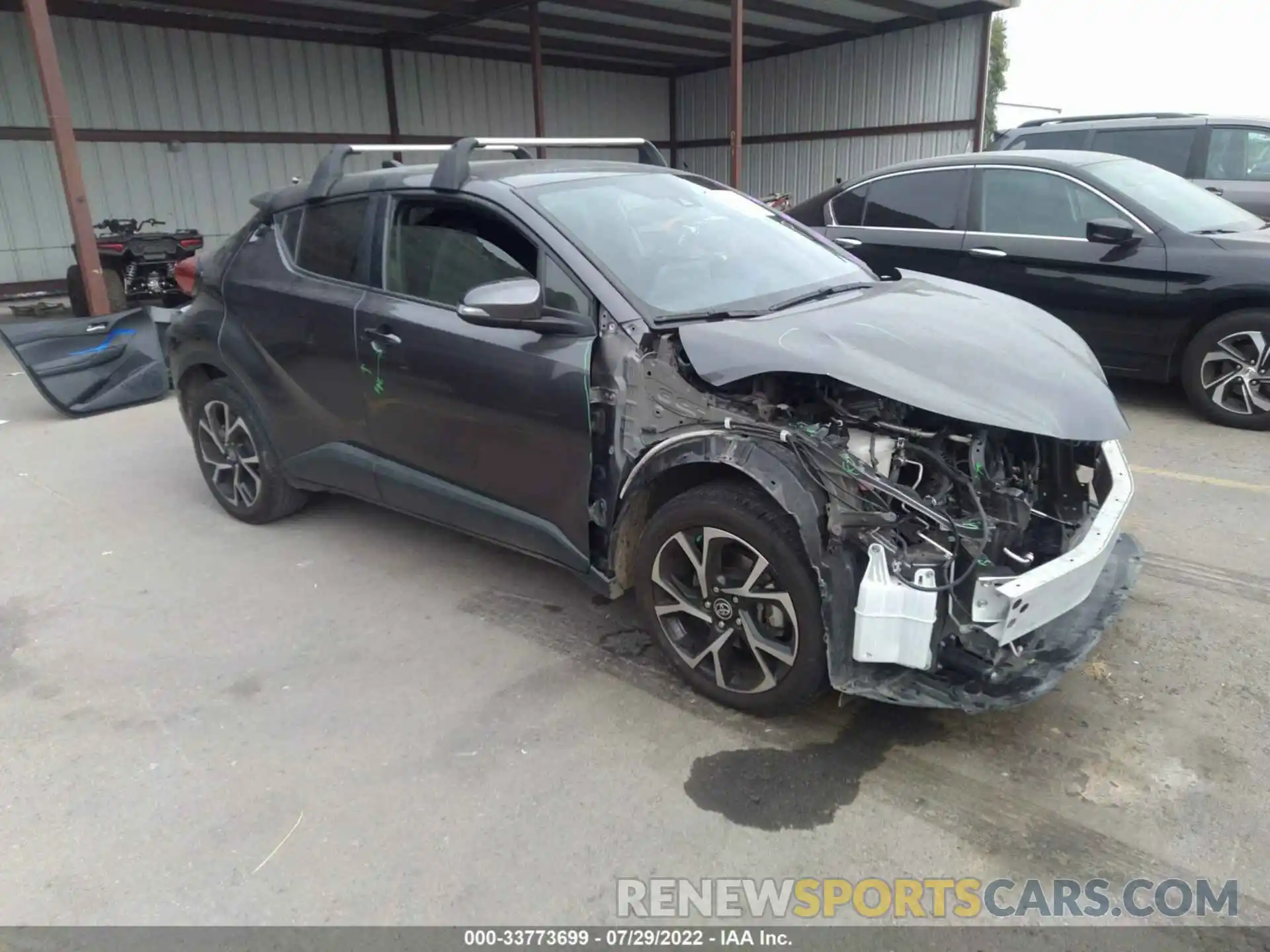 1 Photograph of a damaged car JTNKHMBX0L1077027 TOYOTA C-HR 2020