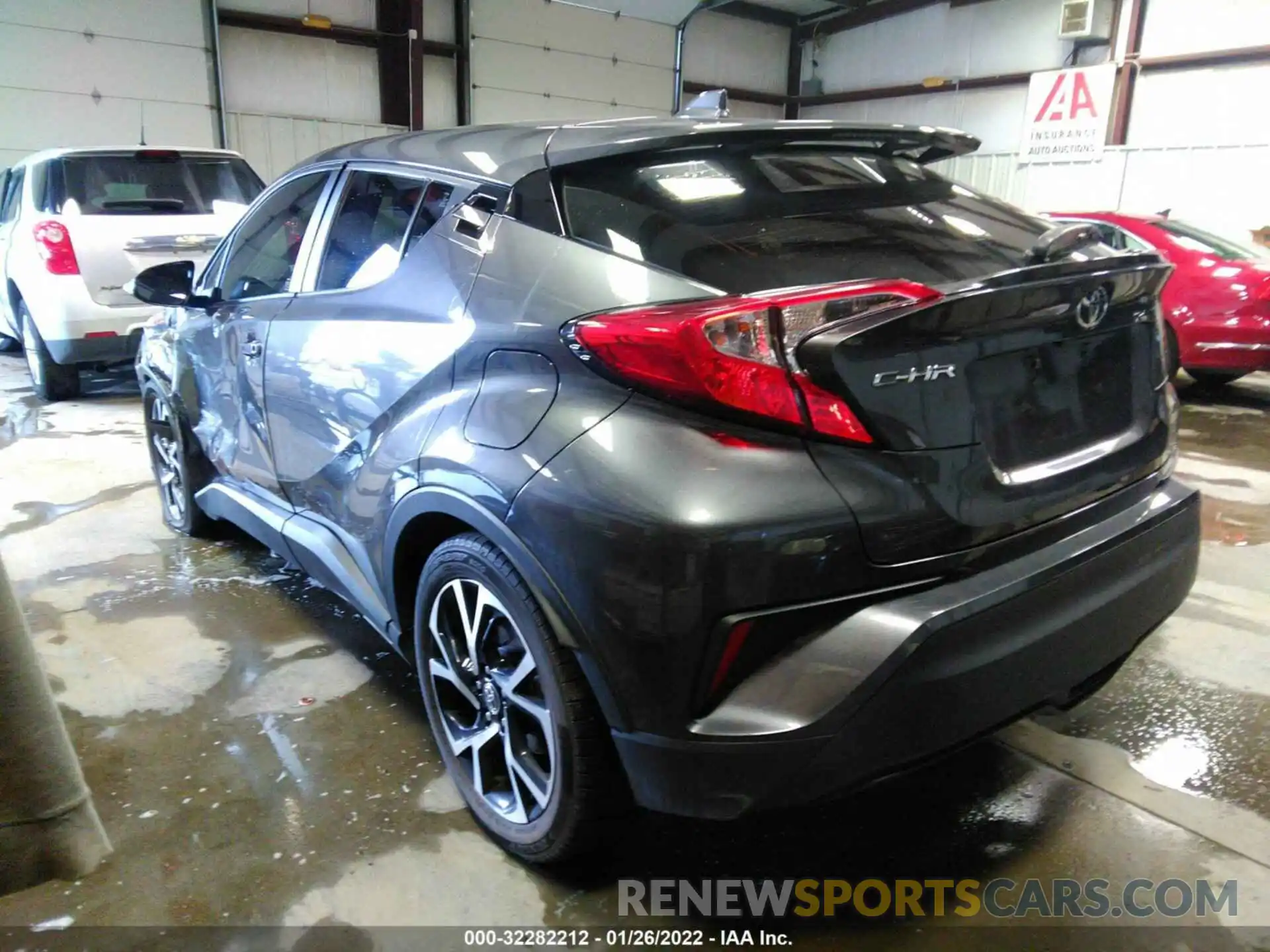 3 Photograph of a damaged car JTNKHMBX0L1082955 TOYOTA C-HR 2020