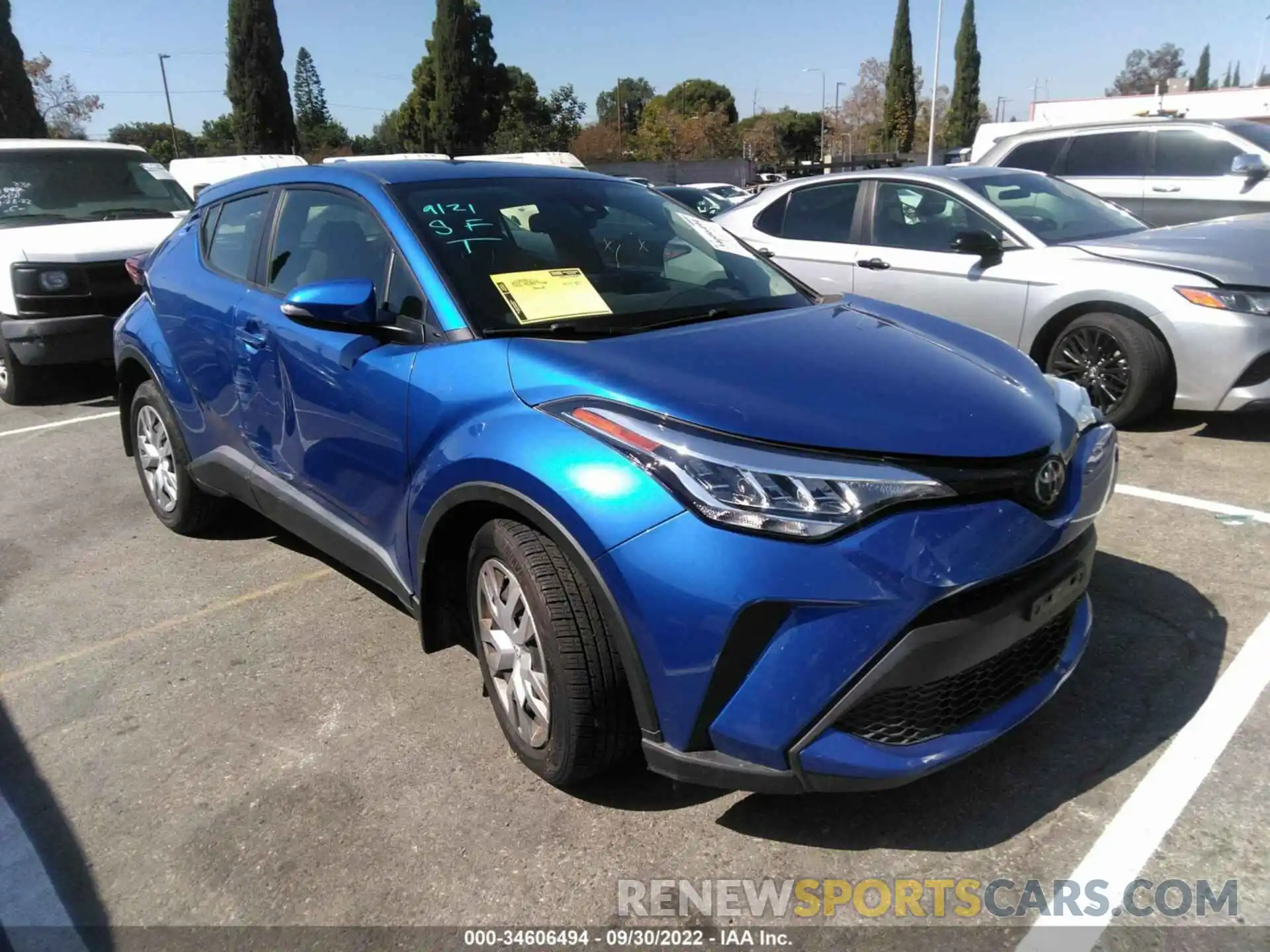 1 Photograph of a damaged car JTNKHMBX1L1063038 TOYOTA C-HR 2020