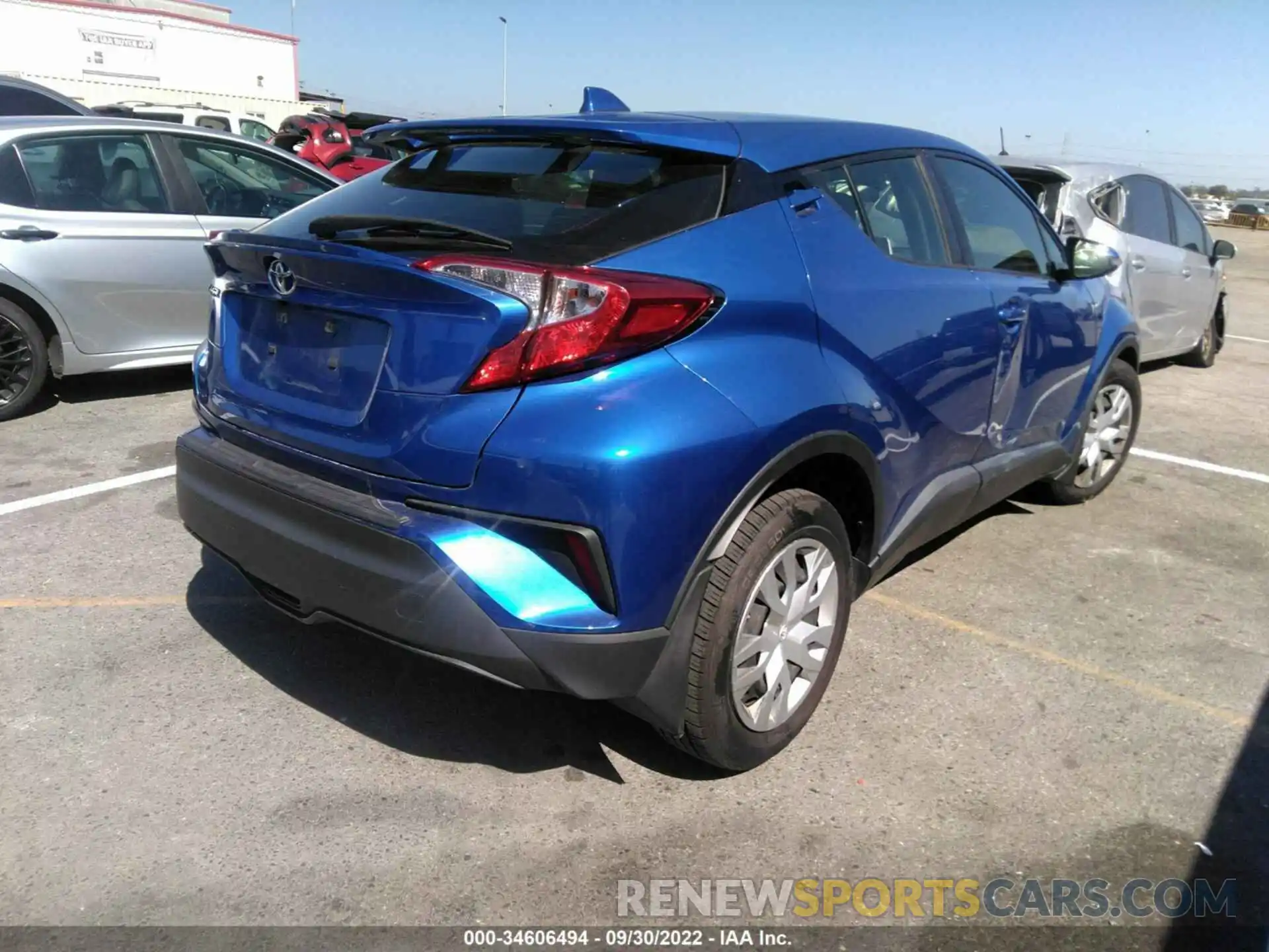 4 Photograph of a damaged car JTNKHMBX1L1063038 TOYOTA C-HR 2020