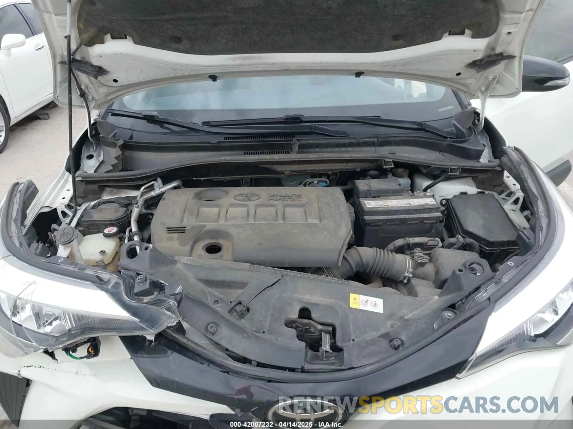 10 Photograph of a damaged car JTNKHMBX1L1066943 TOYOTA C-HR 2020
