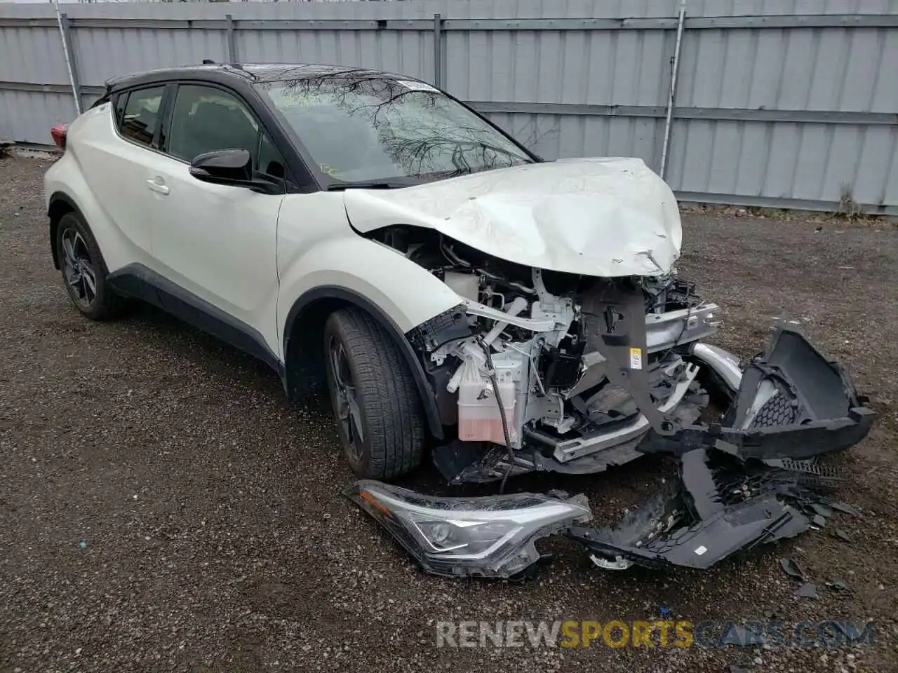 1 Photograph of a damaged car JTNKHMBX1L1071351 TOYOTA C-HR 2020