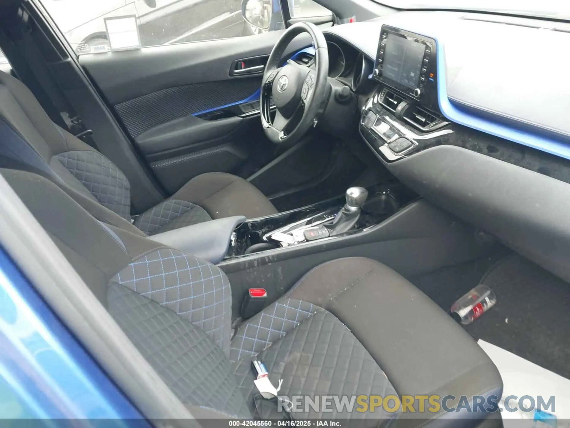 5 Photograph of a damaged car JTNKHMBX1L1077246 TOYOTA C-HR 2020