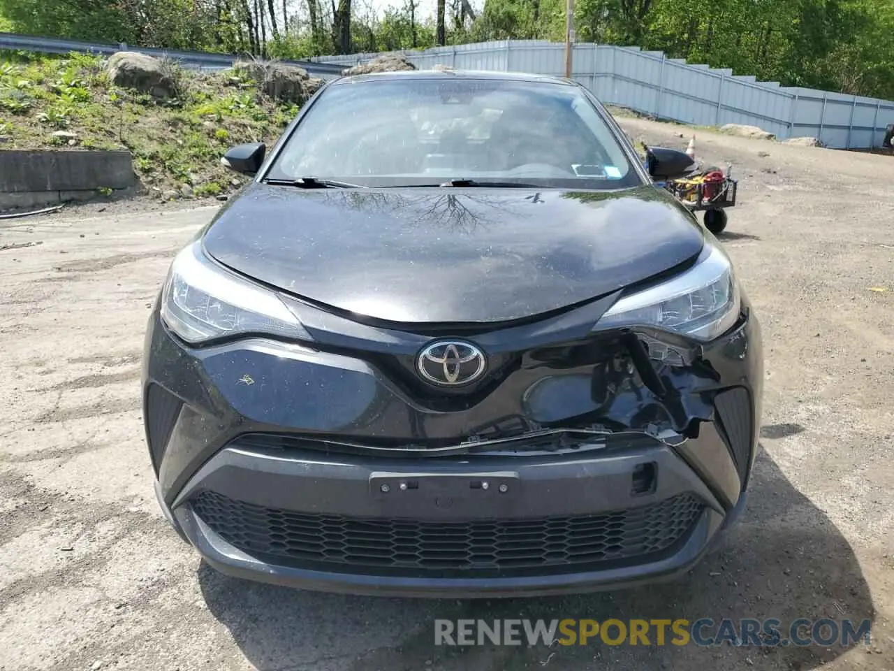 5 Photograph of a damaged car JTNKHMBX1L1093317 TOYOTA C-HR 2020
