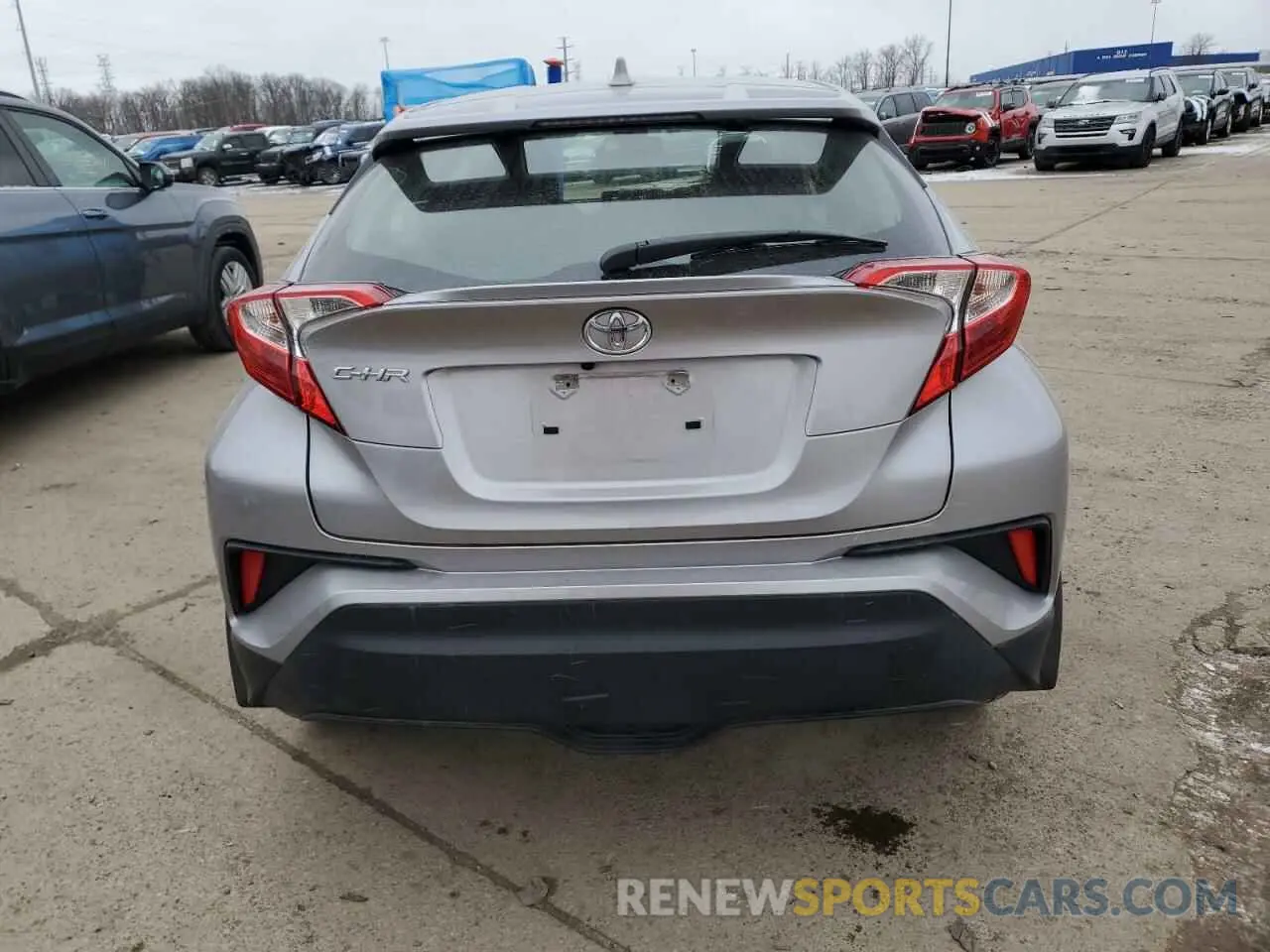 6 Photograph of a damaged car JTNKHMBX2L1062867 TOYOTA C-HR 2020