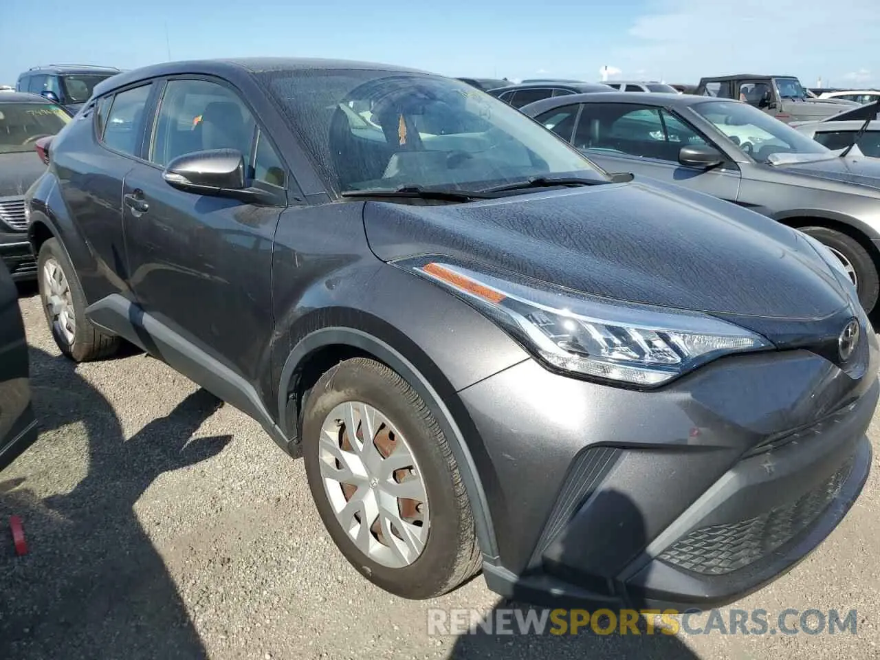 4 Photograph of a damaged car JTNKHMBX2L1071388 TOYOTA C-HR 2020