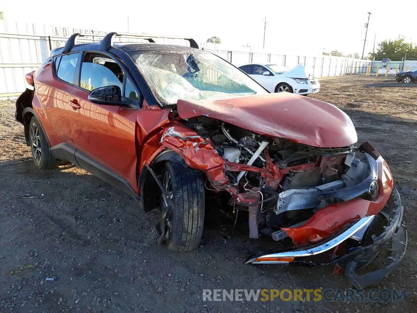 1 Photograph of a damaged car JTNKHMBX2L1089342 TOYOTA C-HR 2020