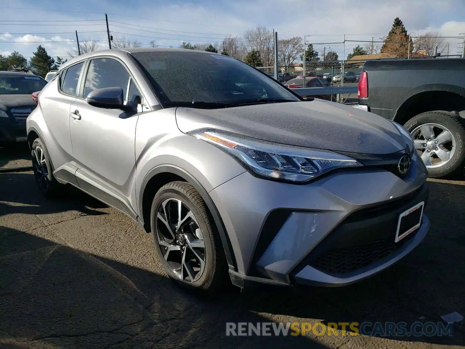 1 Photograph of a damaged car JTNKHMBX2L1093648 TOYOTA C-HR 2020