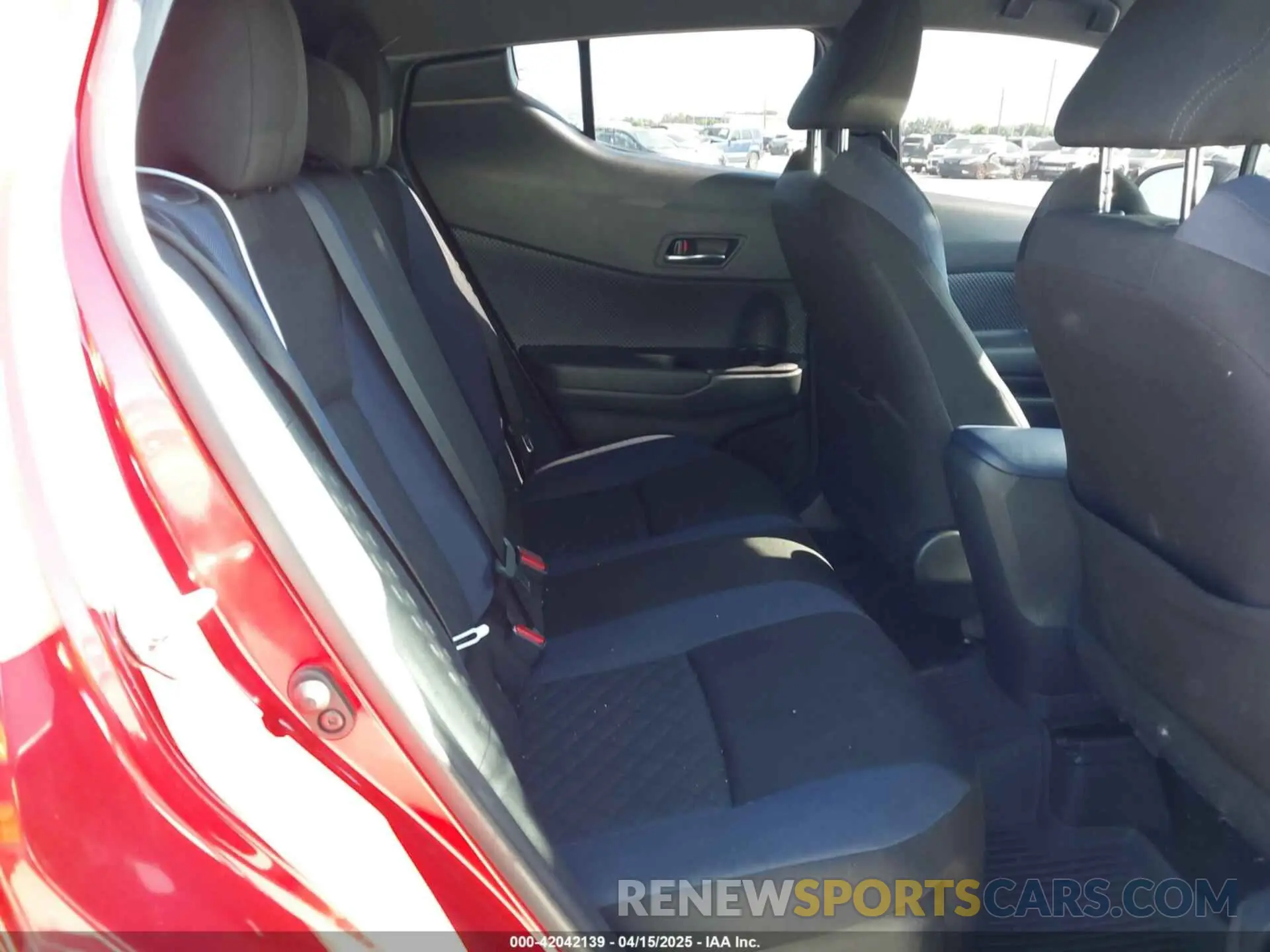 8 Photograph of a damaged car JTNKHMBX3L1066720 TOYOTA C-HR 2020