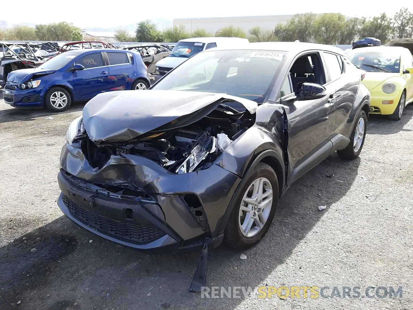 2 Photograph of a damaged car JTNKHMBX3L1069679 TOYOTA C-HR 2020