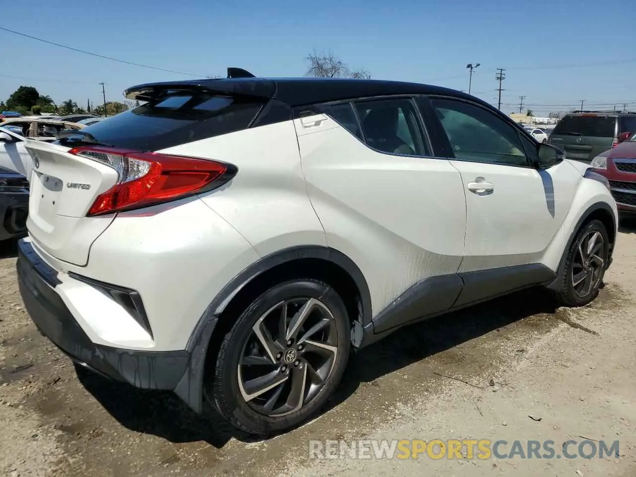 3 Photograph of a damaged car JTNKHMBX3L1074624 TOYOTA C-HR 2020