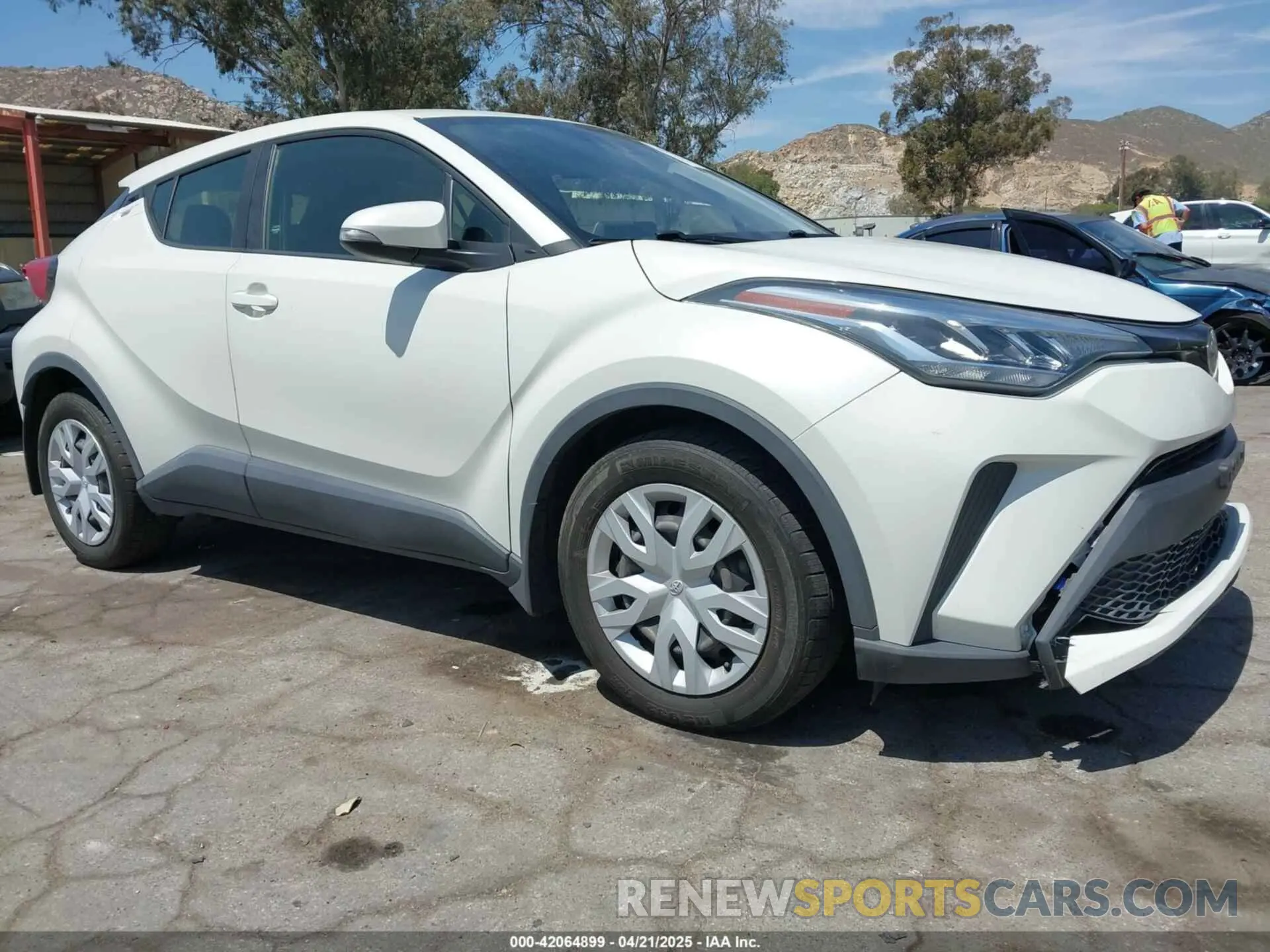 1 Photograph of a damaged car JTNKHMBX3L1074882 TOYOTA C-HR 2020