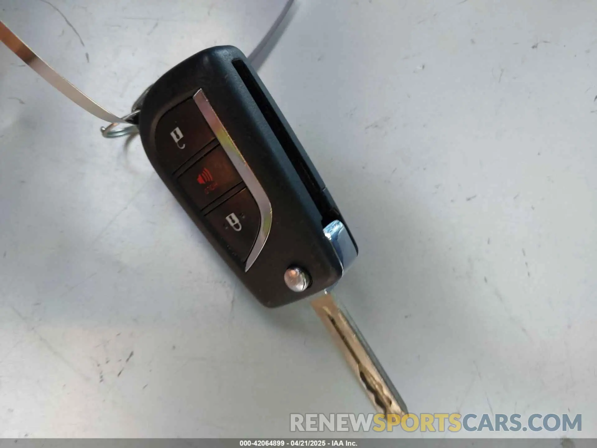 11 Photograph of a damaged car JTNKHMBX3L1074882 TOYOTA C-HR 2020