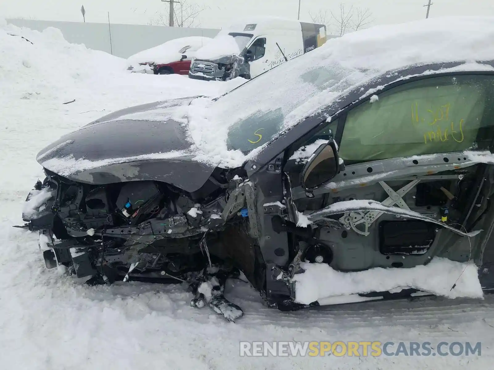 9 Photograph of a damaged car JTNKHMBX3L1077698 TOYOTA C-HR 2020