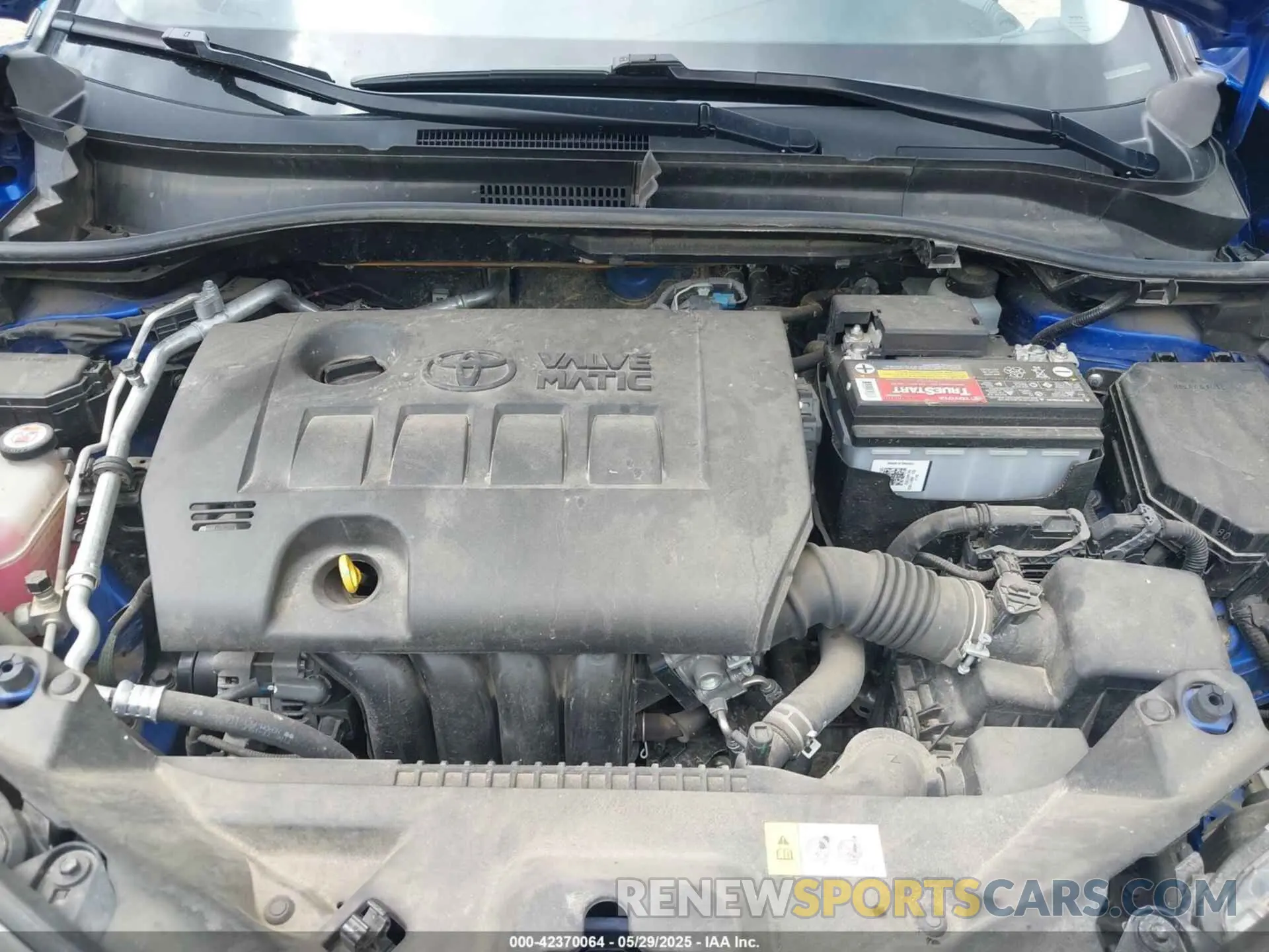 10 Photograph of a damaged car JTNKHMBX3L1080844 TOYOTA C-HR 2020