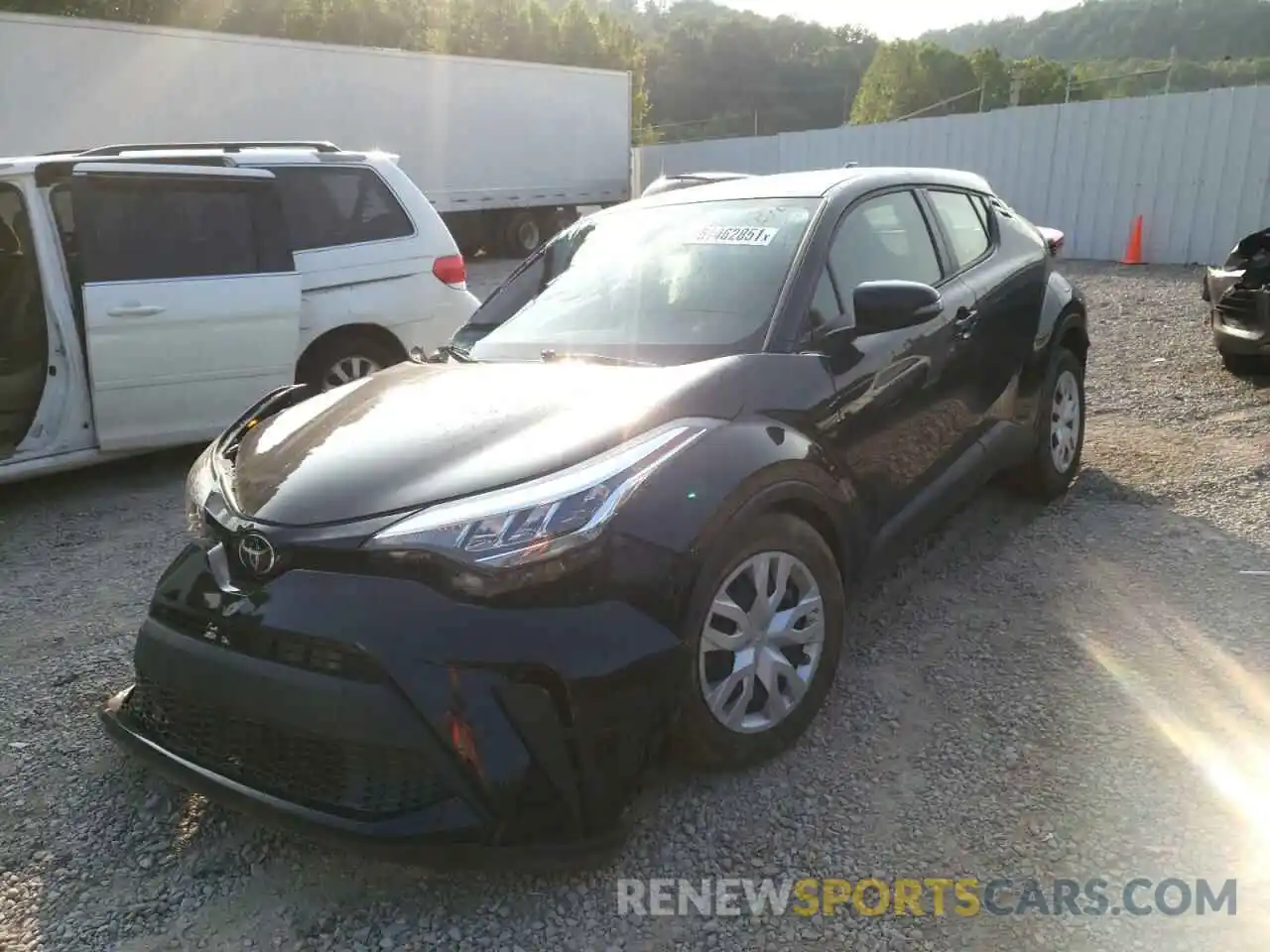 2 Photograph of a damaged car JTNKHMBX3L1083257 TOYOTA C-HR 2020