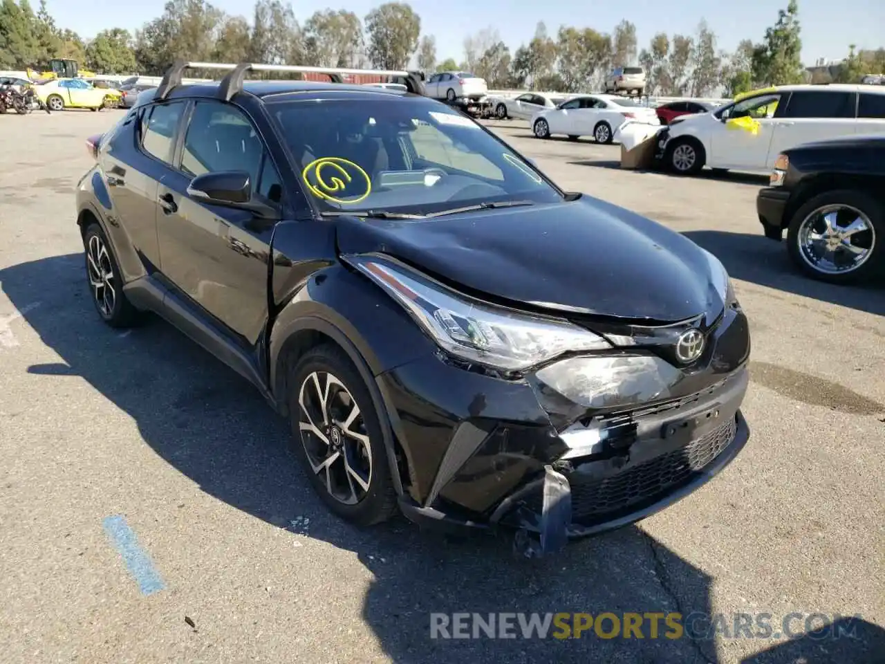 1 Photograph of a damaged car JTNKHMBX3L1086241 TOYOTA C-HR 2020