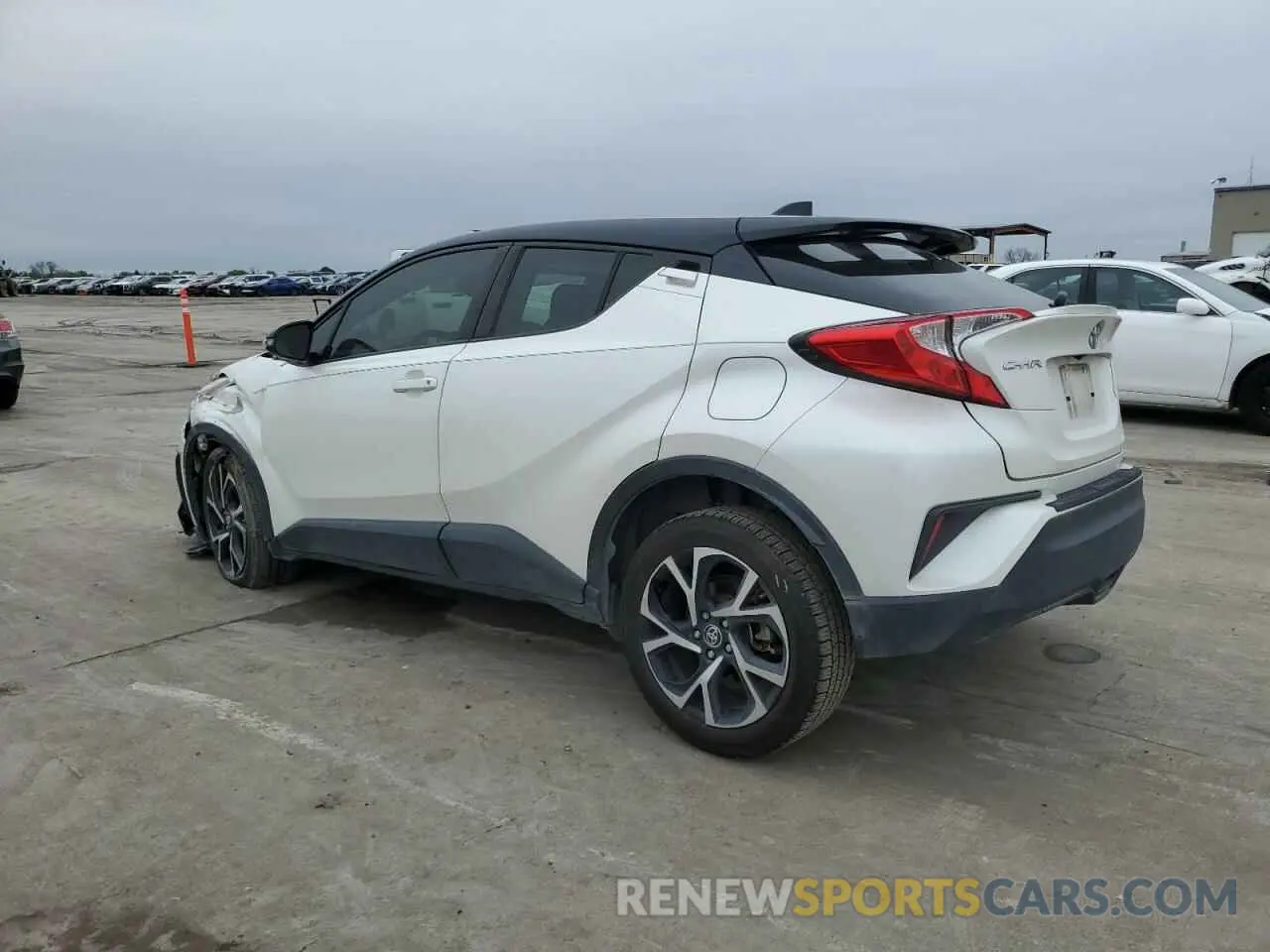 2 Photograph of a damaged car JTNKHMBX3L1087972 TOYOTA C-HR 2020