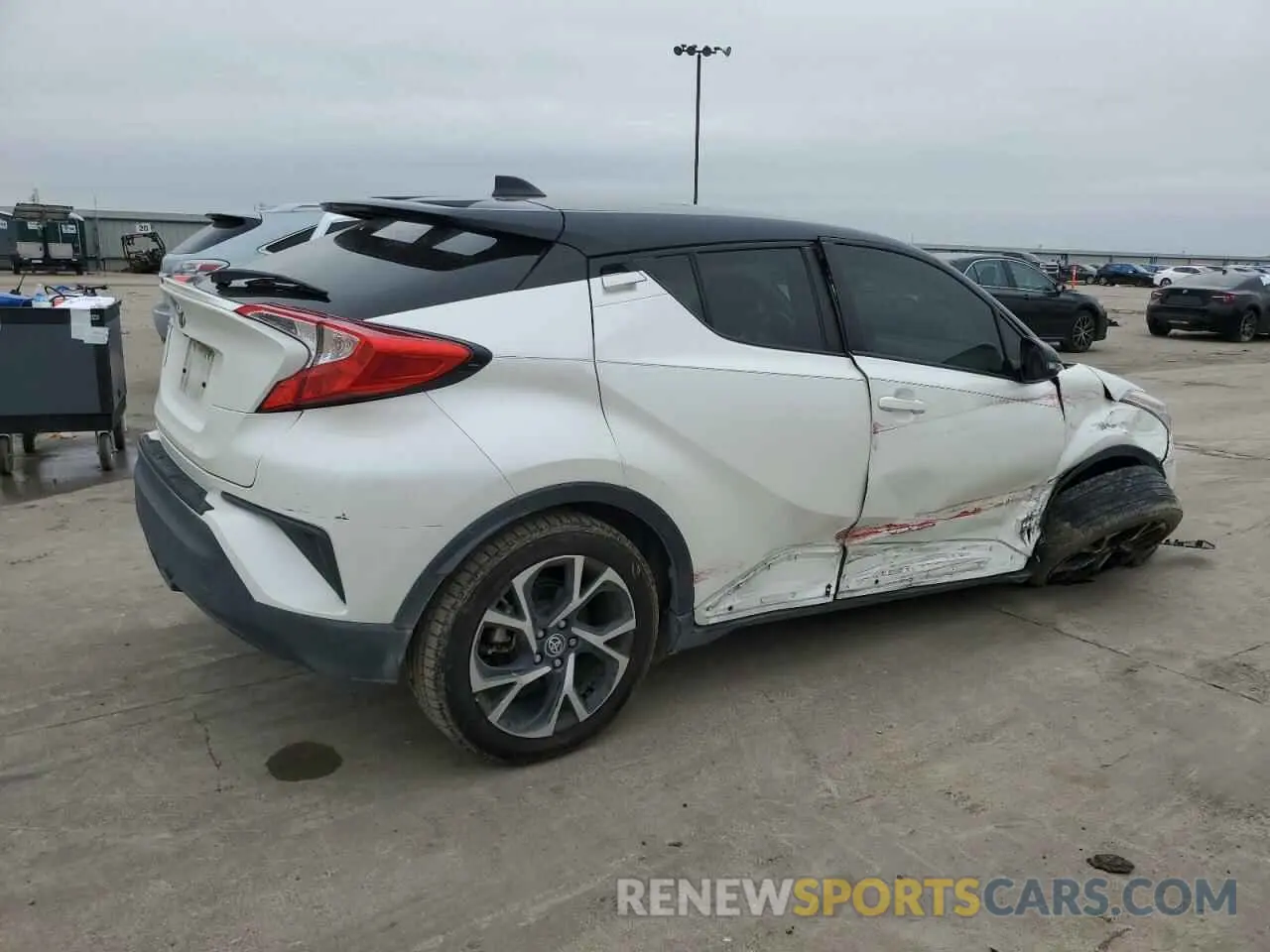 3 Photograph of a damaged car JTNKHMBX3L1087972 TOYOTA C-HR 2020