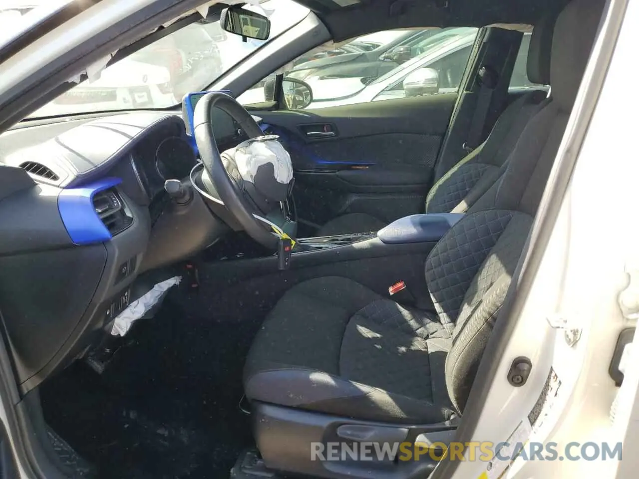 7 Photograph of a damaged car JTNKHMBX3L1087972 TOYOTA C-HR 2020