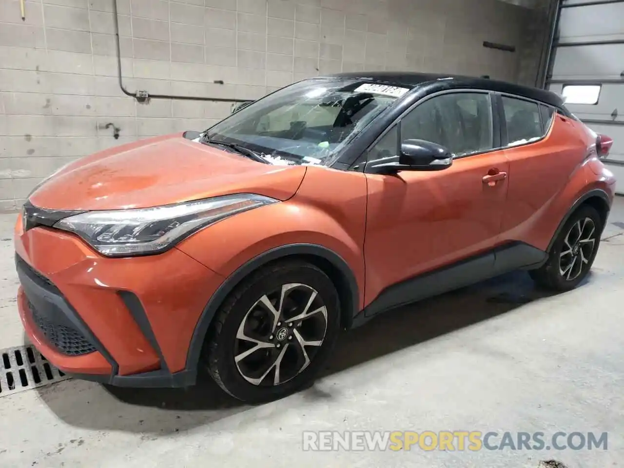 1 Photograph of a damaged car JTNKHMBX3L1090449 TOYOTA C-HR 2020