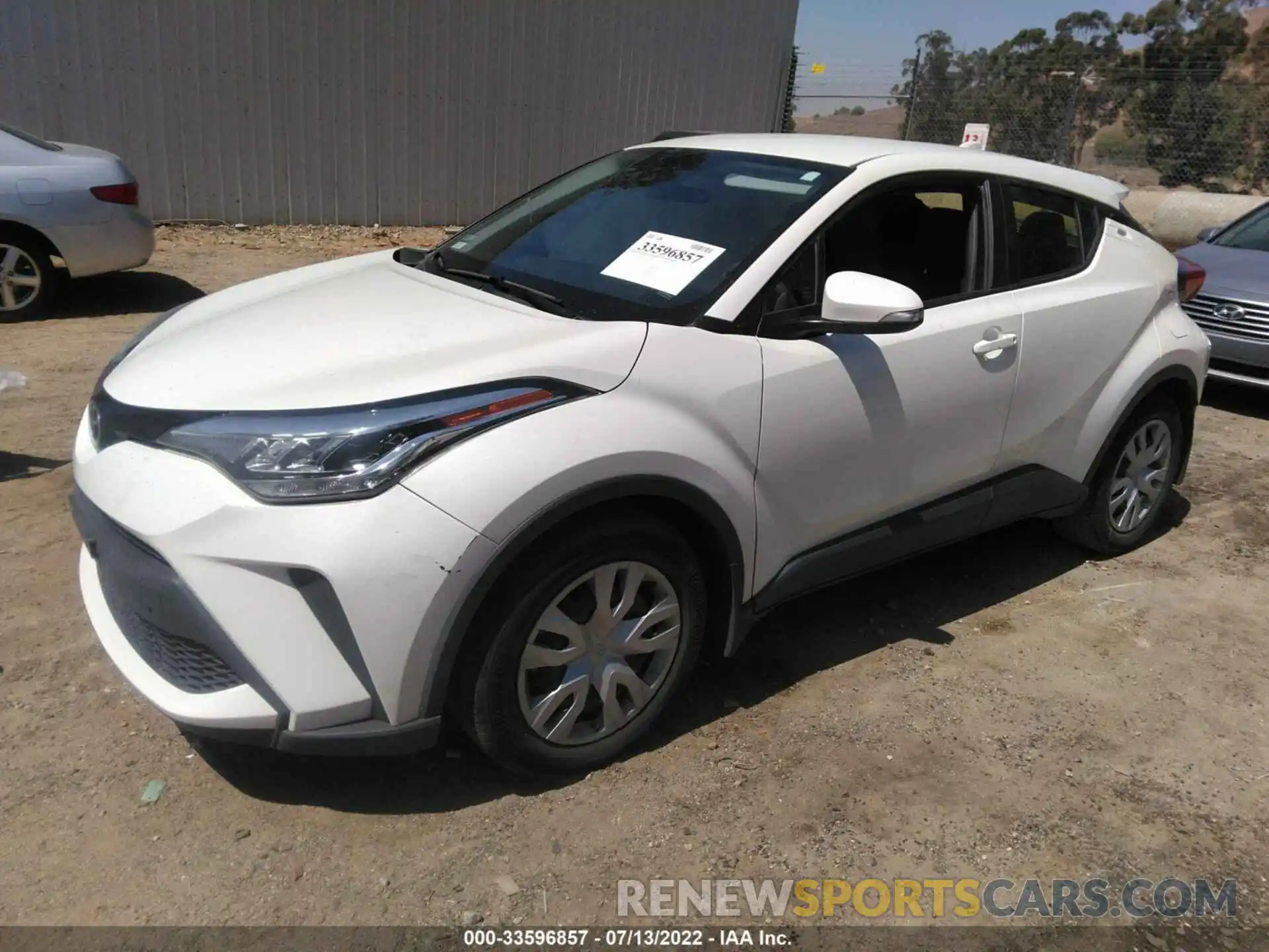 2 Photograph of a damaged car JTNKHMBX3L1091181 TOYOTA C-HR 2020