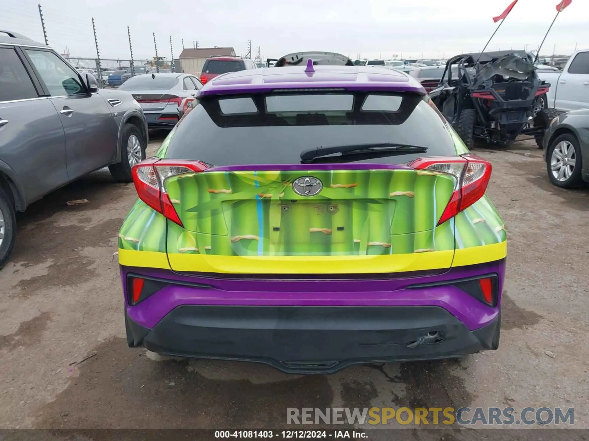 17 Photograph of a damaged car JTNKHMBX3L1091214 TOYOTA C-HR 2020