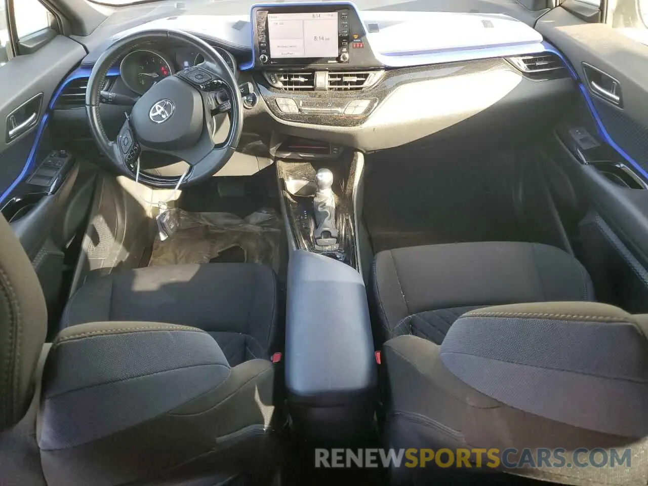 8 Photograph of a damaged car JTNKHMBX4L1070484 TOYOTA C-HR 2020