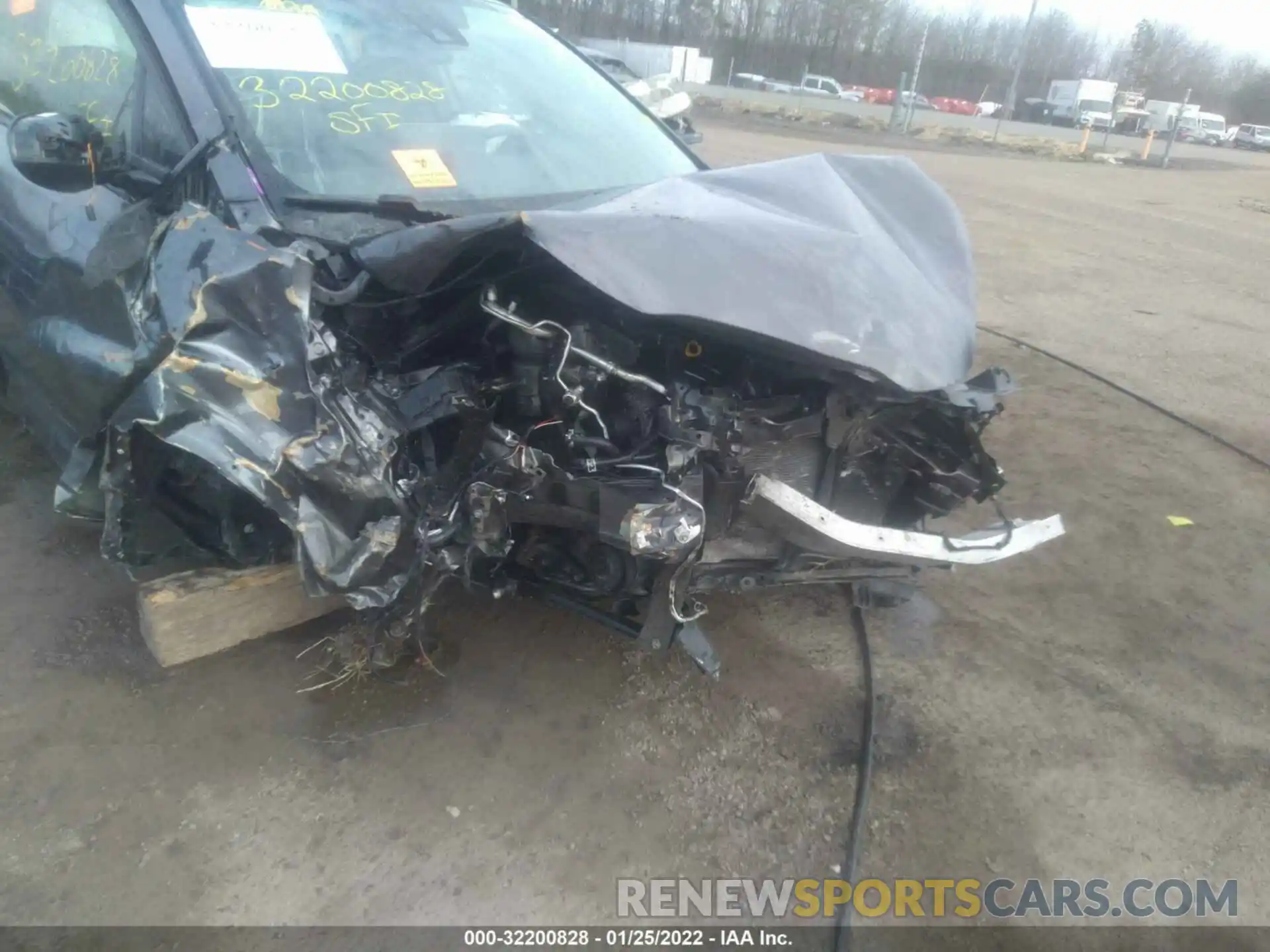 6 Photograph of a damaged car JTNKHMBX4L1072199 TOYOTA C-HR 2020