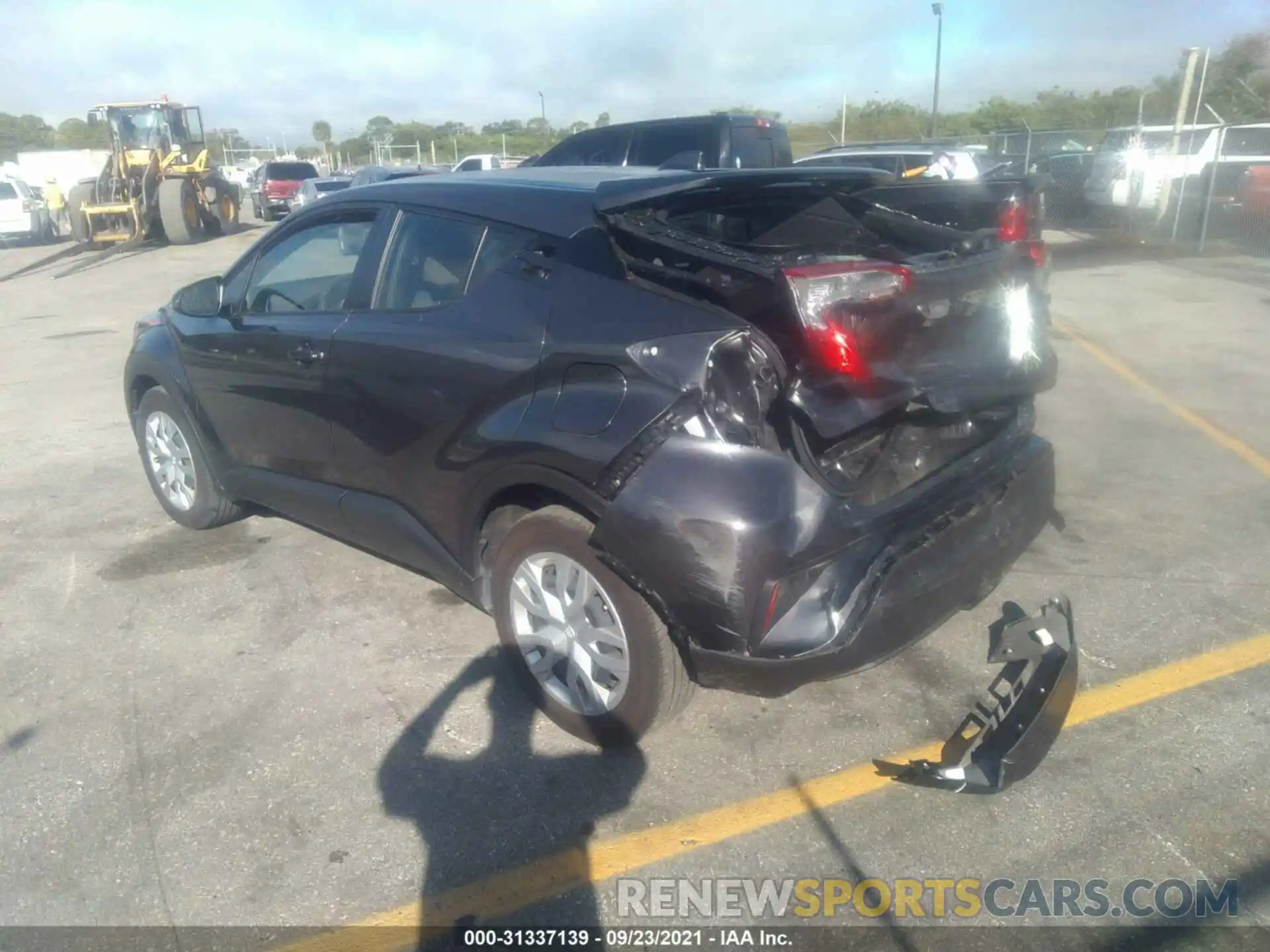 3 Photograph of a damaged car JTNKHMBX4L1072946 TOYOTA C-HR 2020