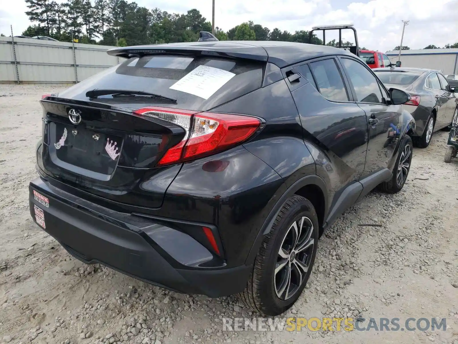 4 Photograph of a damaged car JTNKHMBX4L1076284 TOYOTA C-HR 2020