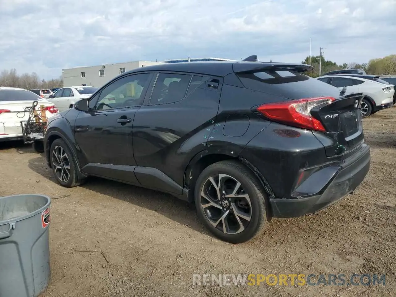 2 Photograph of a damaged car JTNKHMBX4L1081811 TOYOTA C-HR 2020