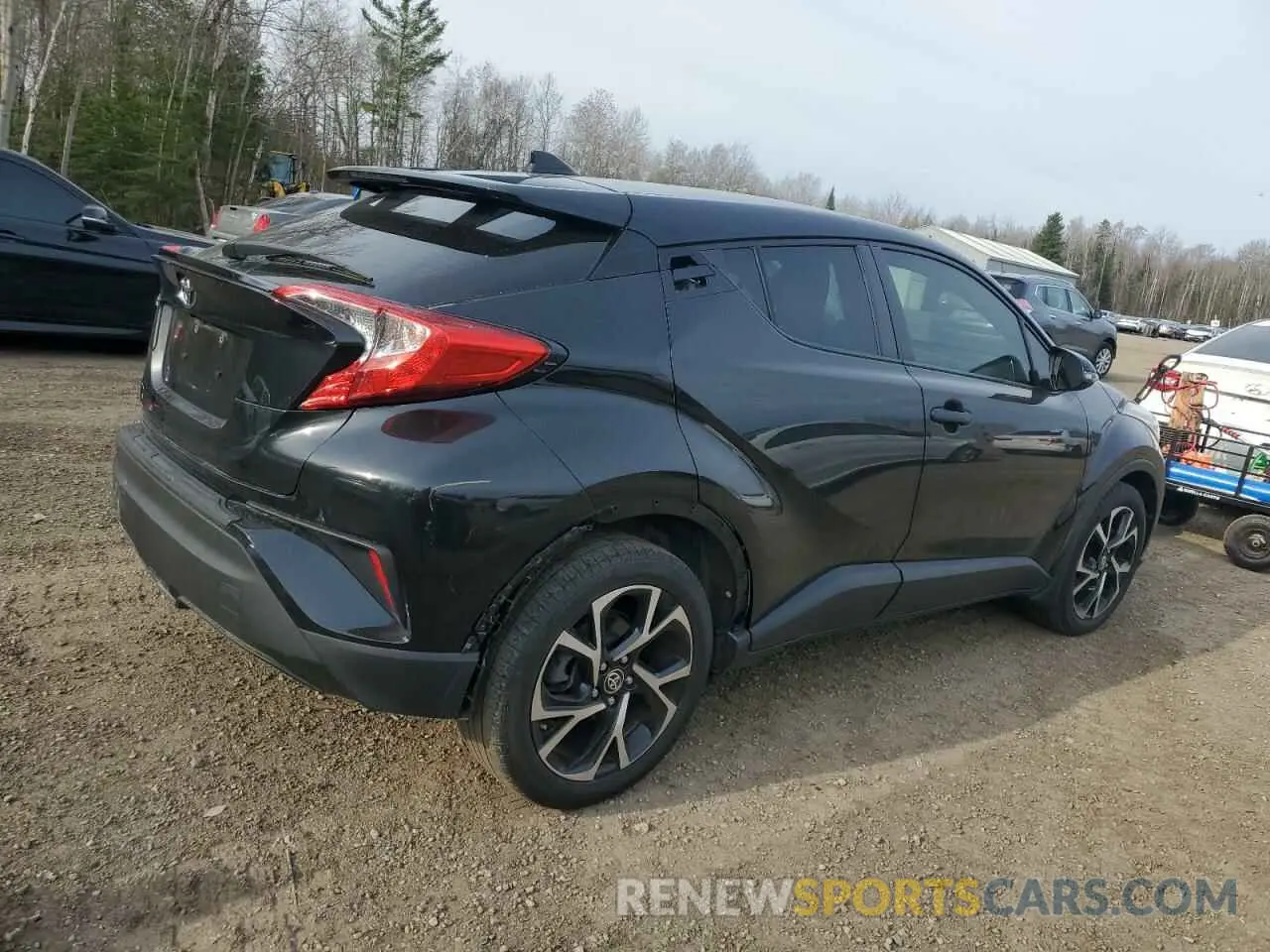 3 Photograph of a damaged car JTNKHMBX4L1081811 TOYOTA C-HR 2020